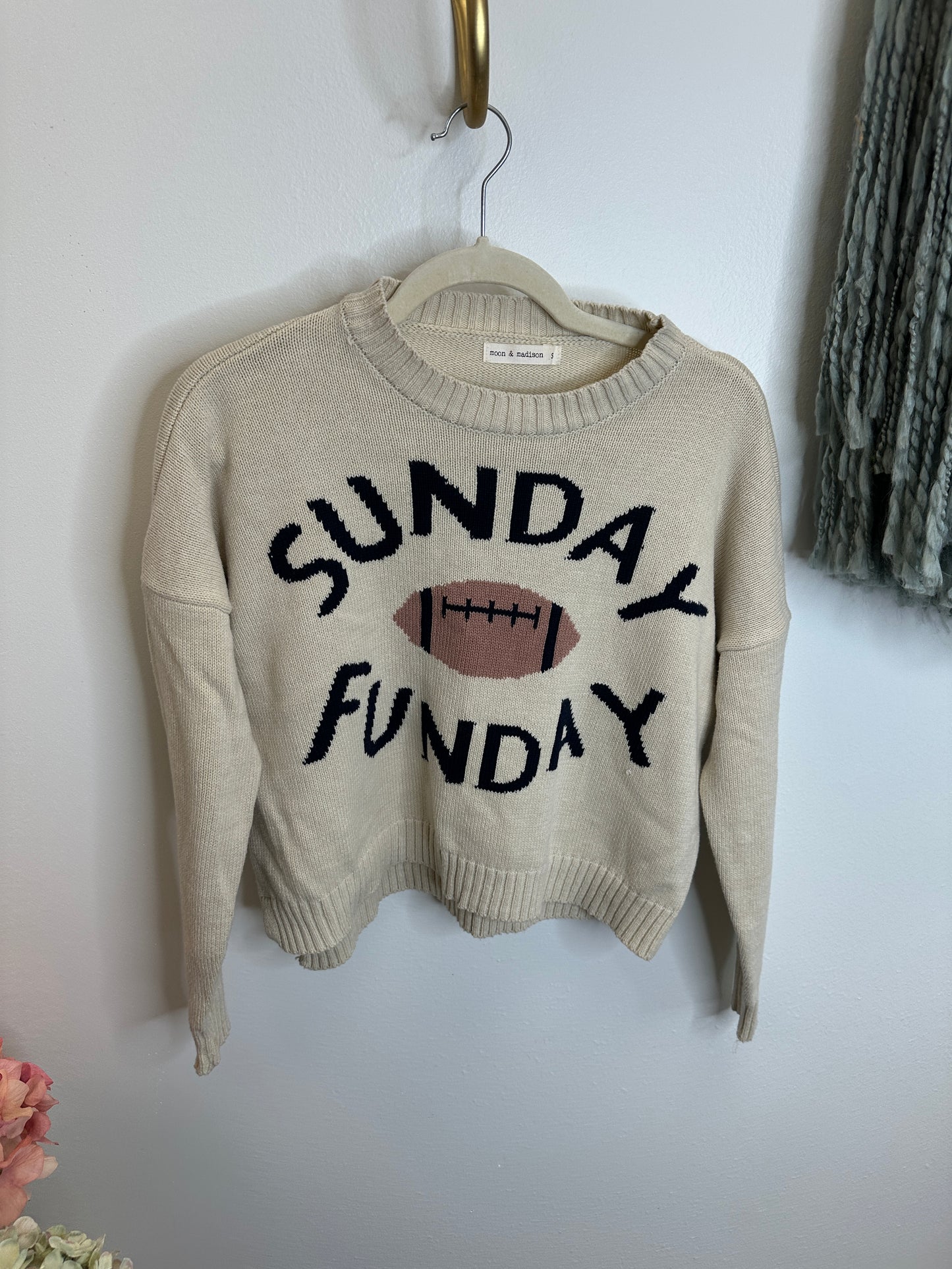 Pre Owned Juniors Tops, Dresses and Skirts