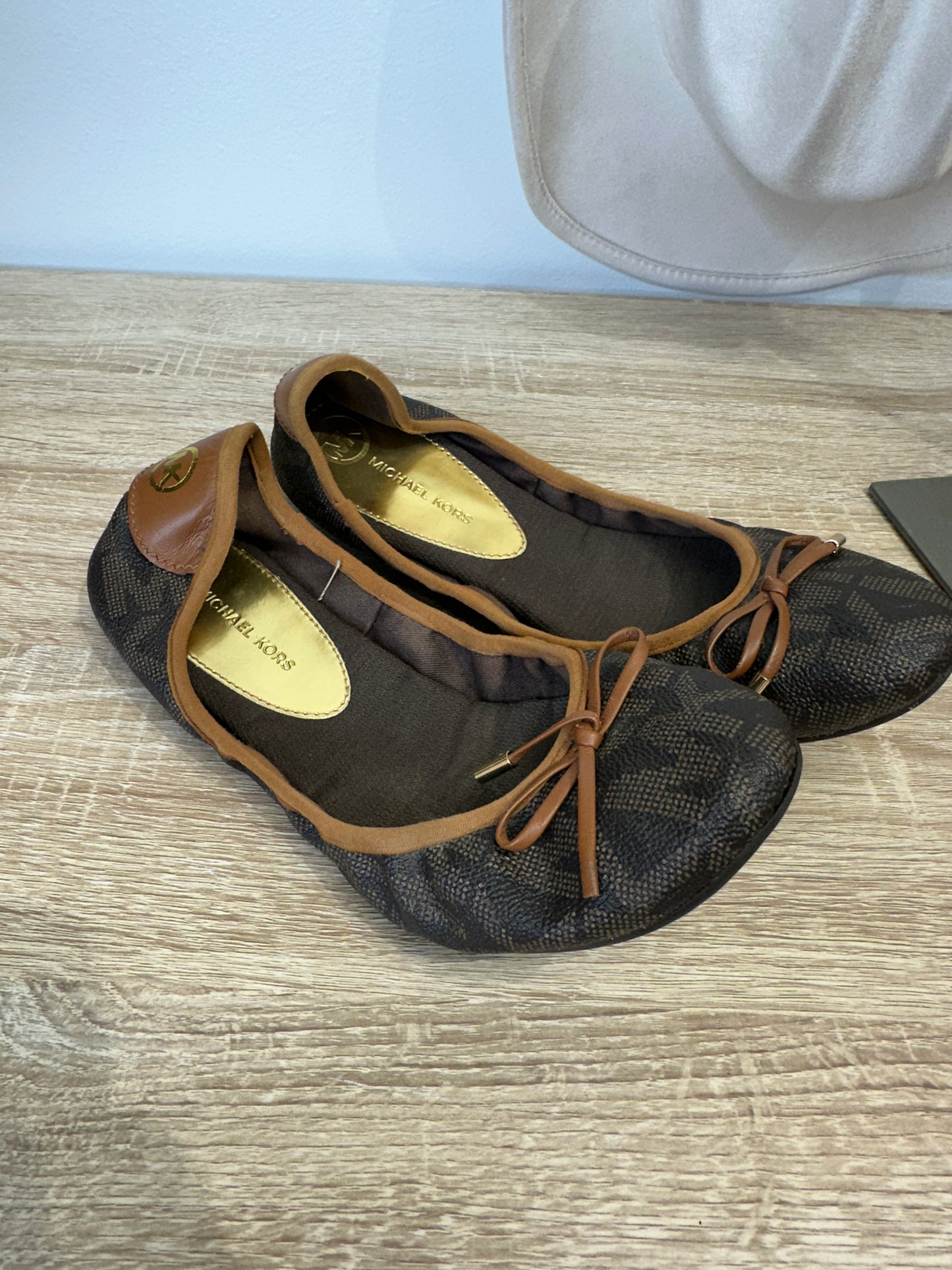 Pre Owned Michael Kors Ladies Footwear