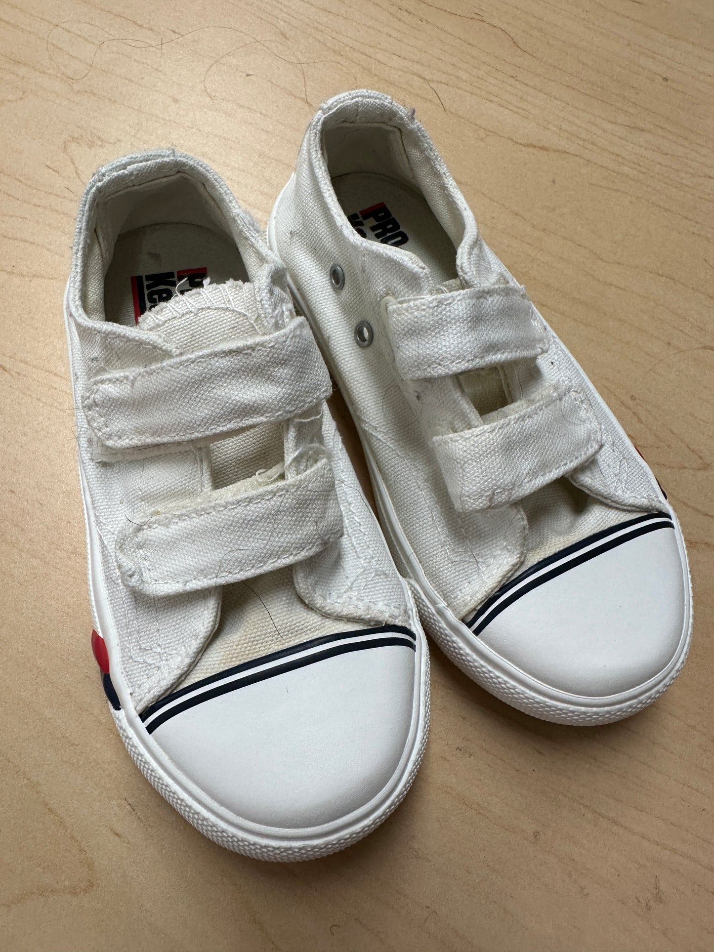 Pre Owned Kids Footwear