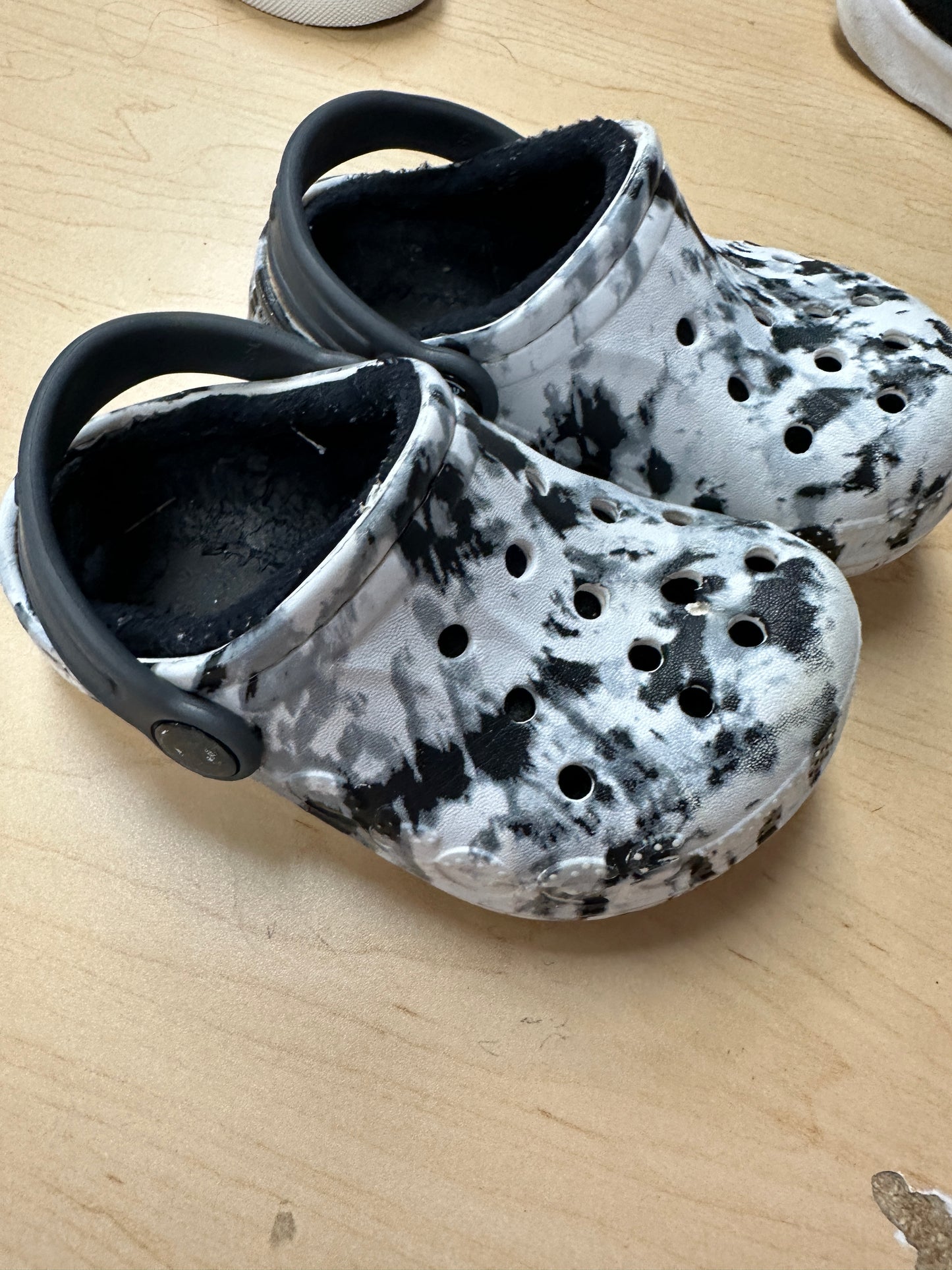 Pre Owned Kids Footwear