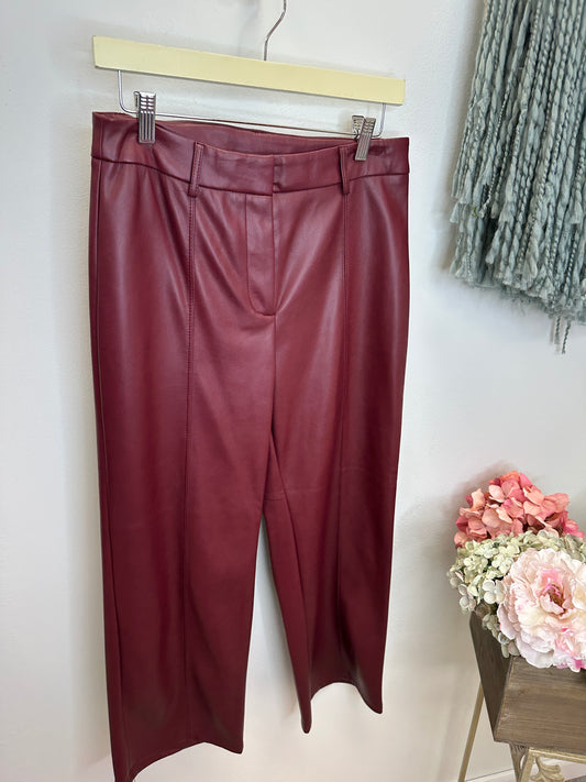 Pre Owned Women's Clothing