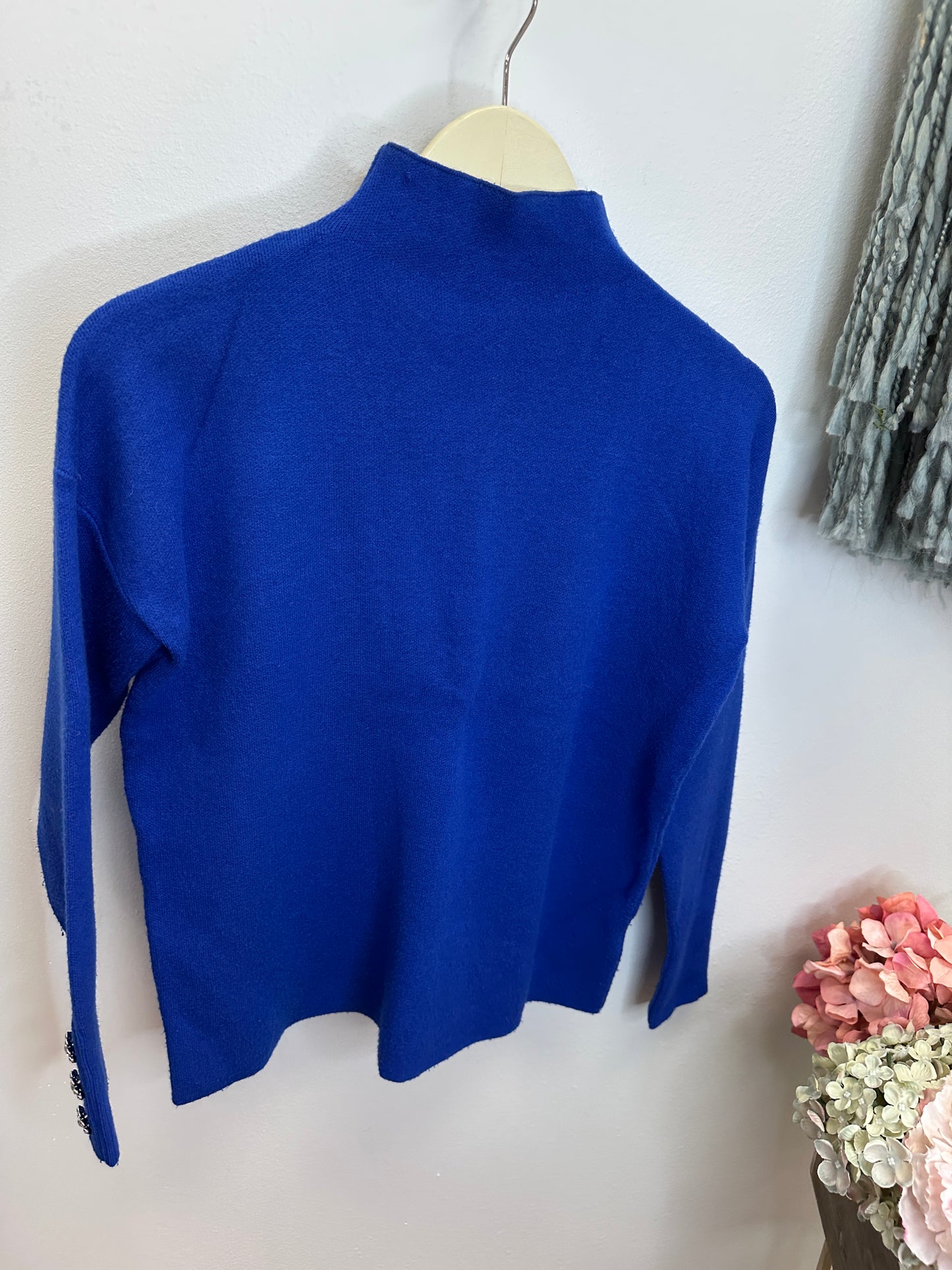 Pre Owned Women's Clothing