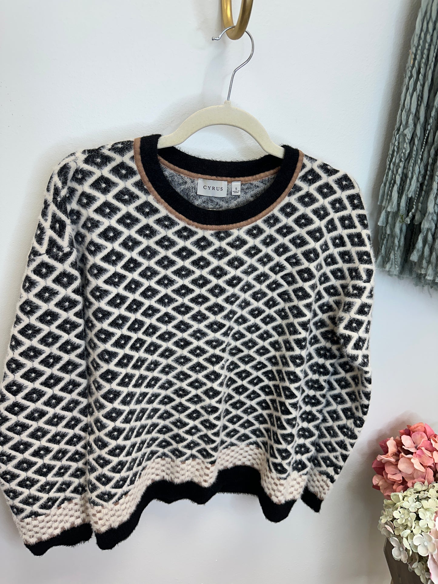 Pre Owned Women's Clothing