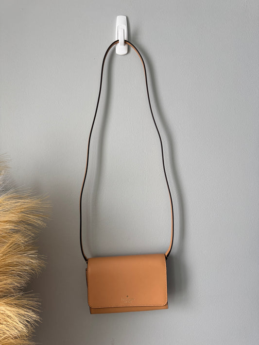 Pre Owned NWT Kate Spade Cross Body in Tiramisu