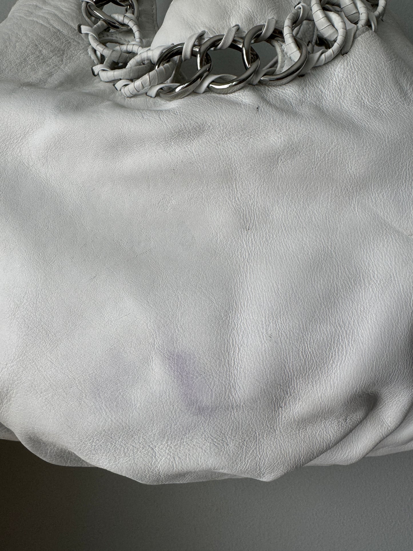 Pre Owned Michael Kors White Purse with Chain Details