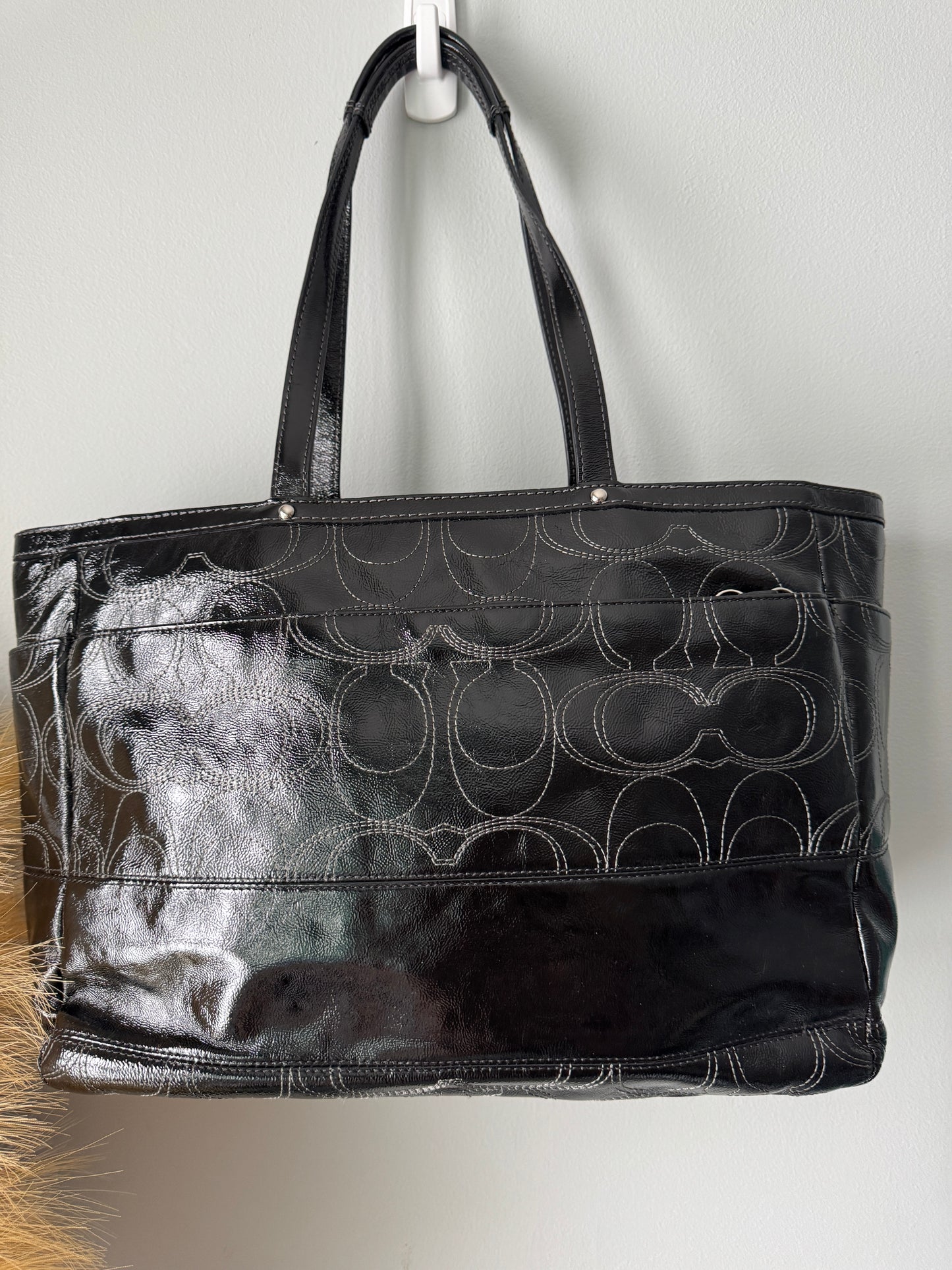 Pre Owned Coach Patent Leather Bag