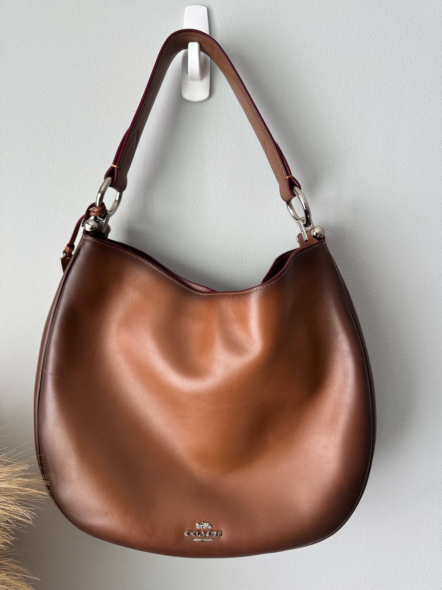 Pre Owned Coach Nomad Hobo Tanned Leather