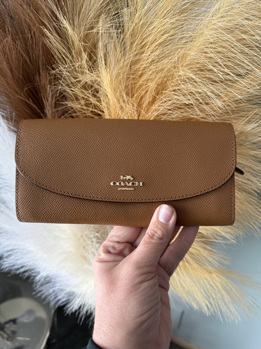 Pre Owned Coach Envelope Wallet