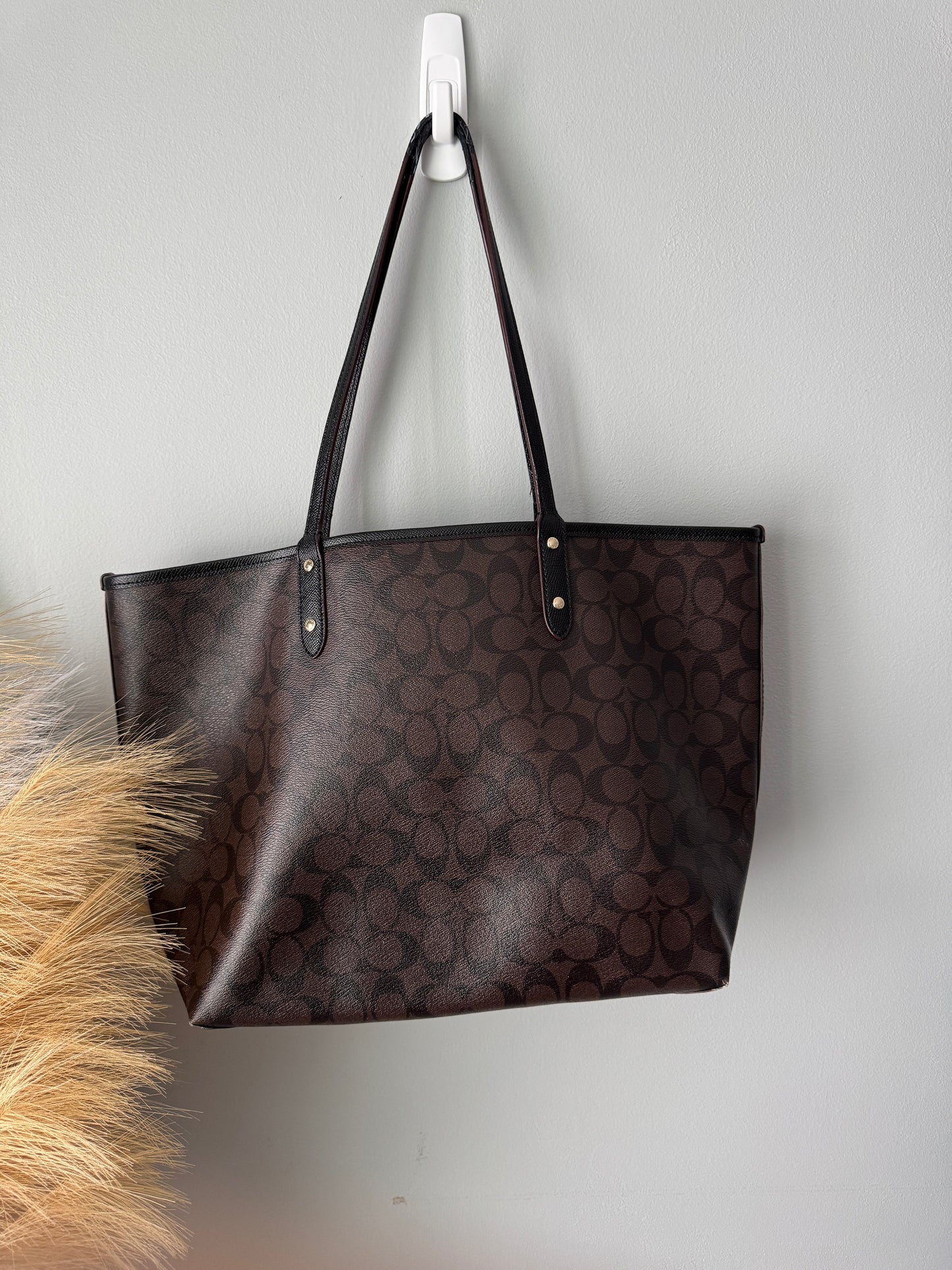 Pre Owned Coach City Tote