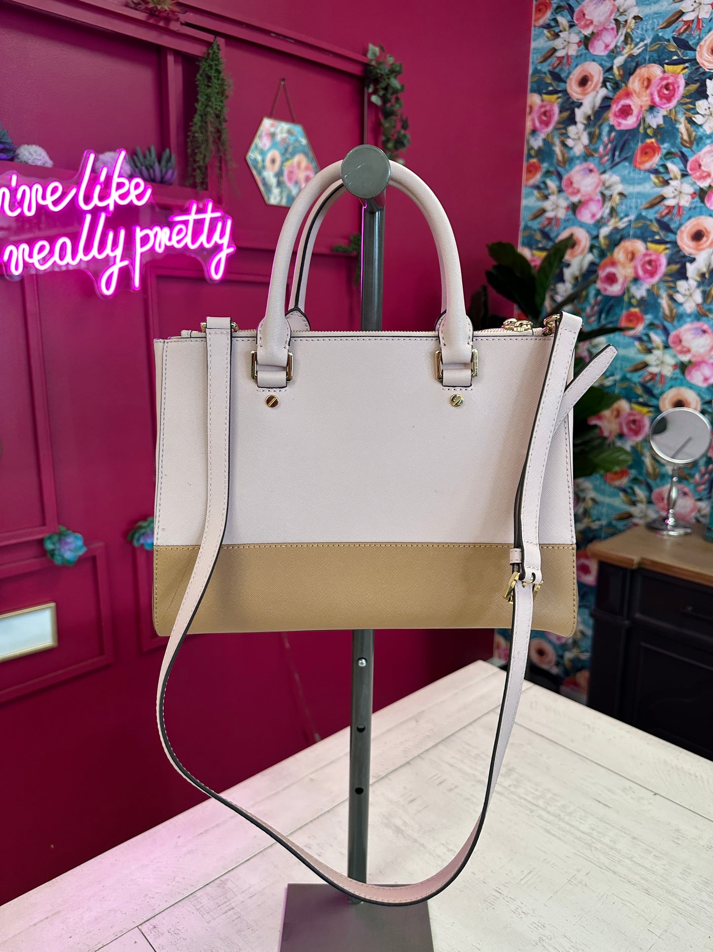 Pre Owned Michael Kors Tote
