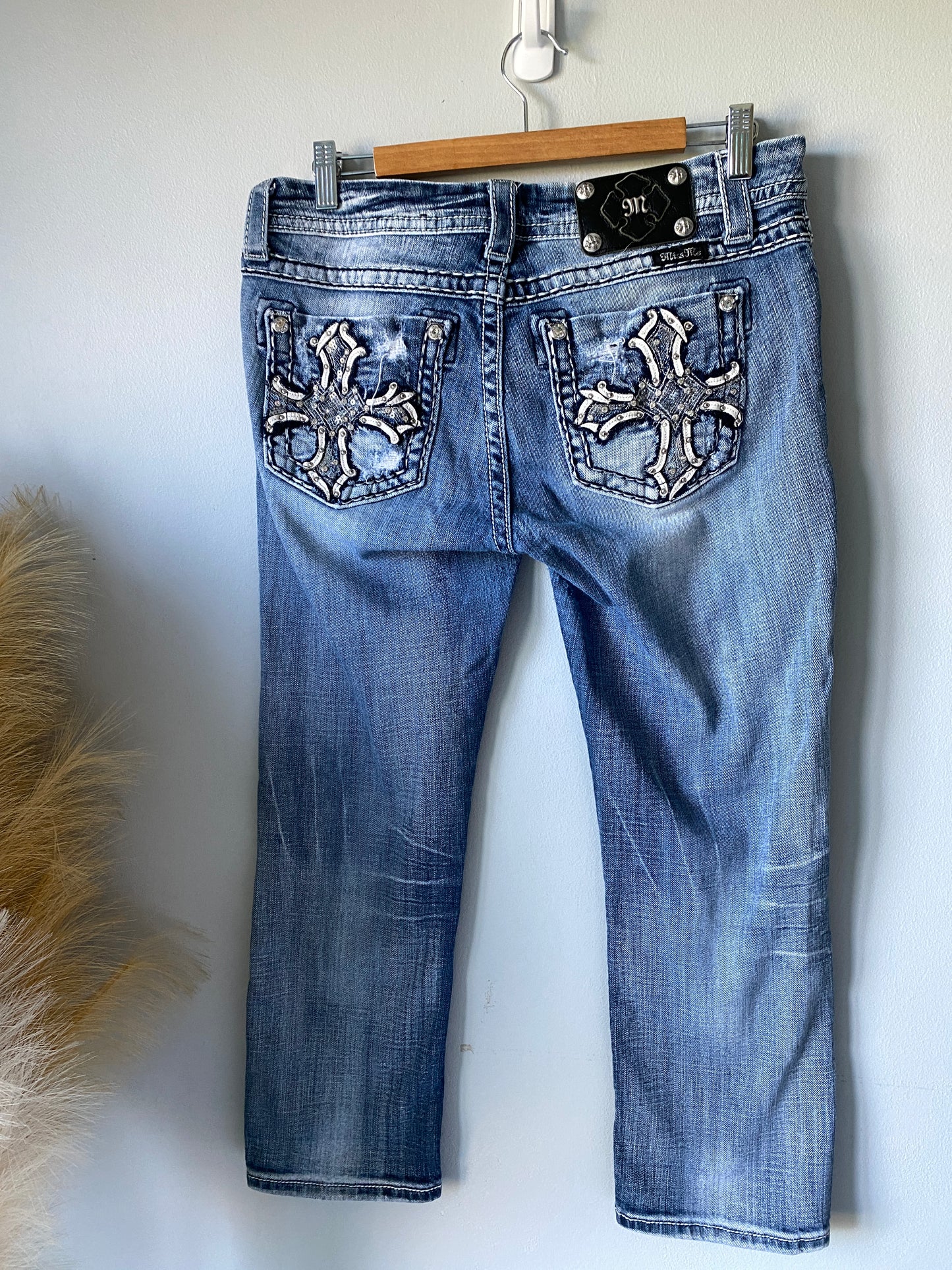 Pre Owned Miss Me Jeans Size 29