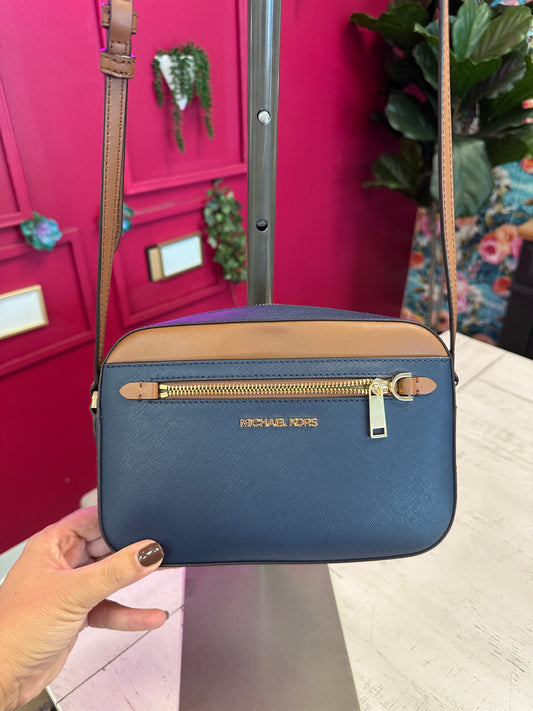 Pre Owned Michael Kors Cross Body