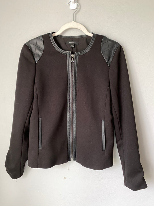 Ann Taylor Faux Trim Blazer Size M