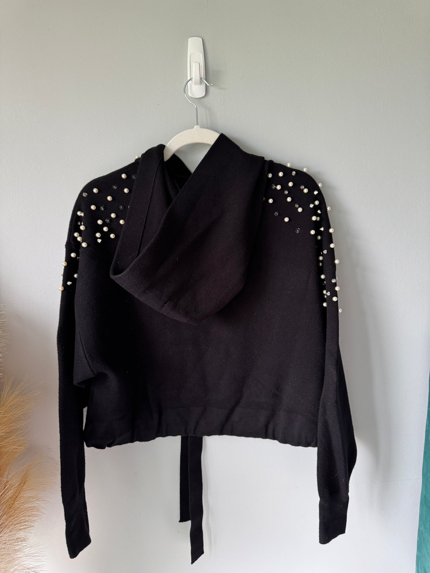 Zara Hooded Pearl Sweater Size Small