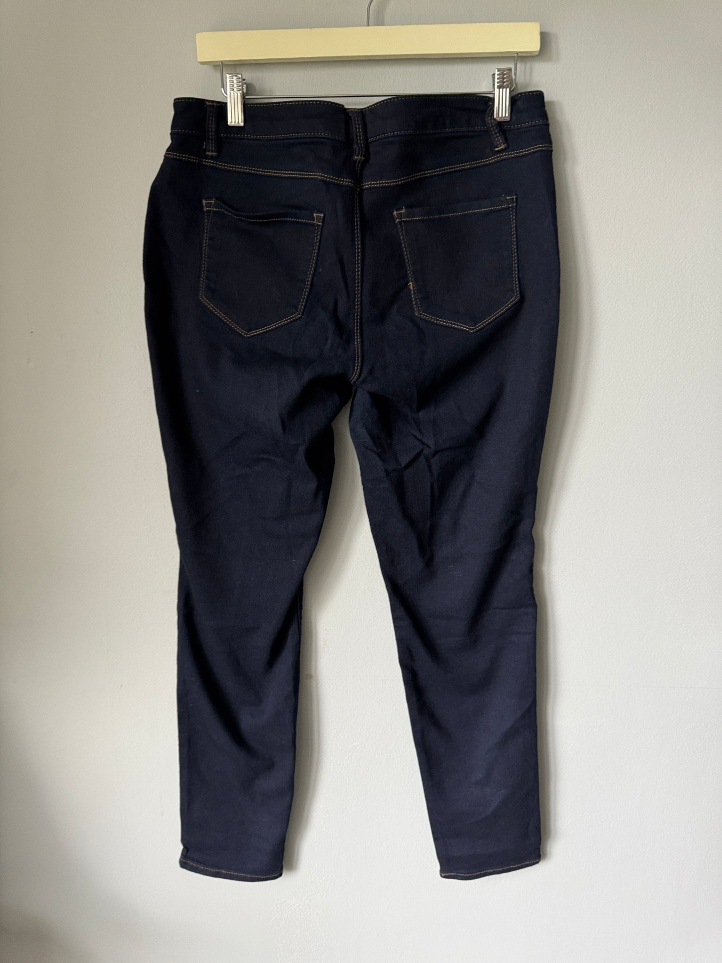 d. Jeans Size 12