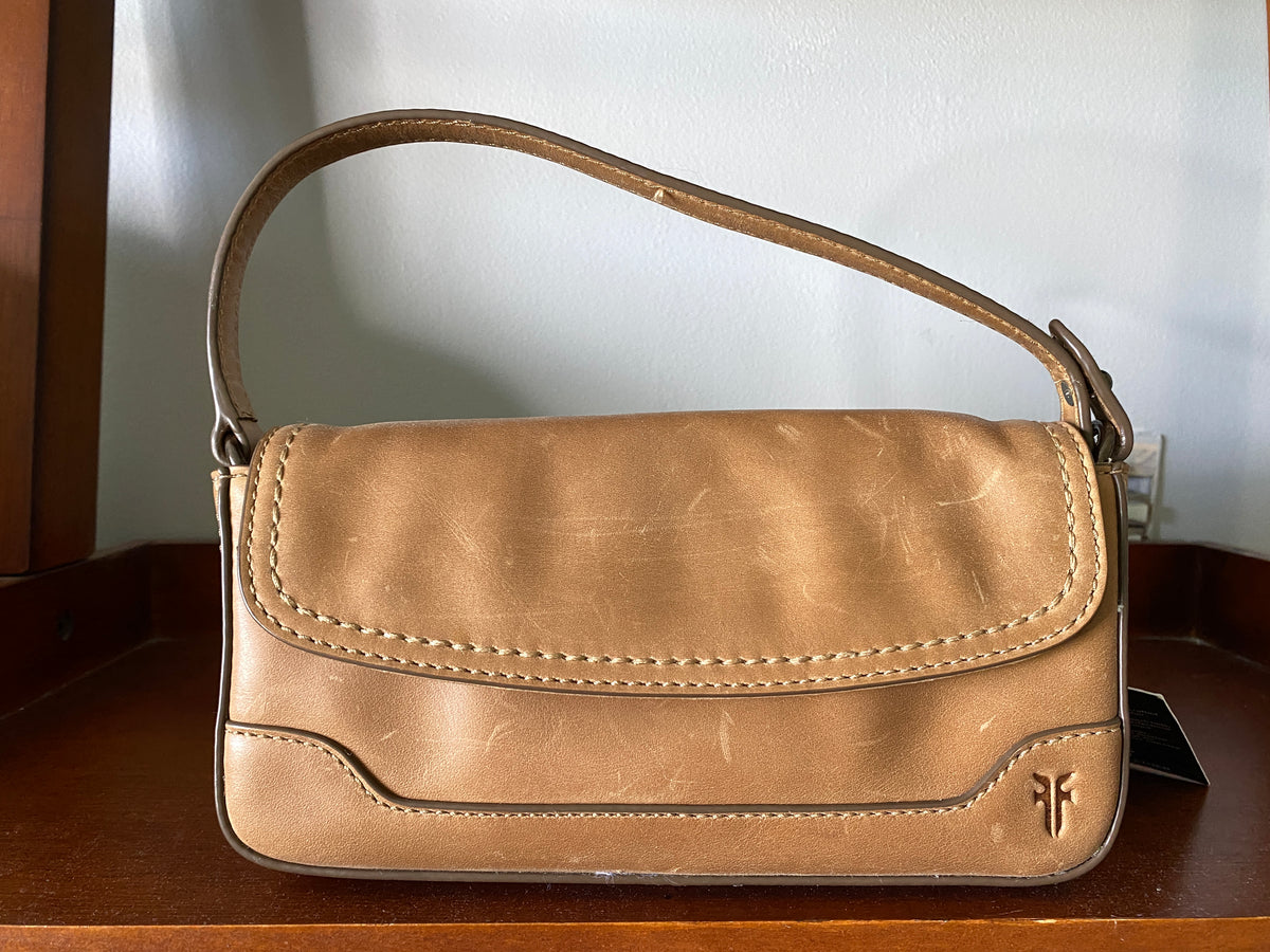 Frye Pre Owned New with Tags Melissa Baguette