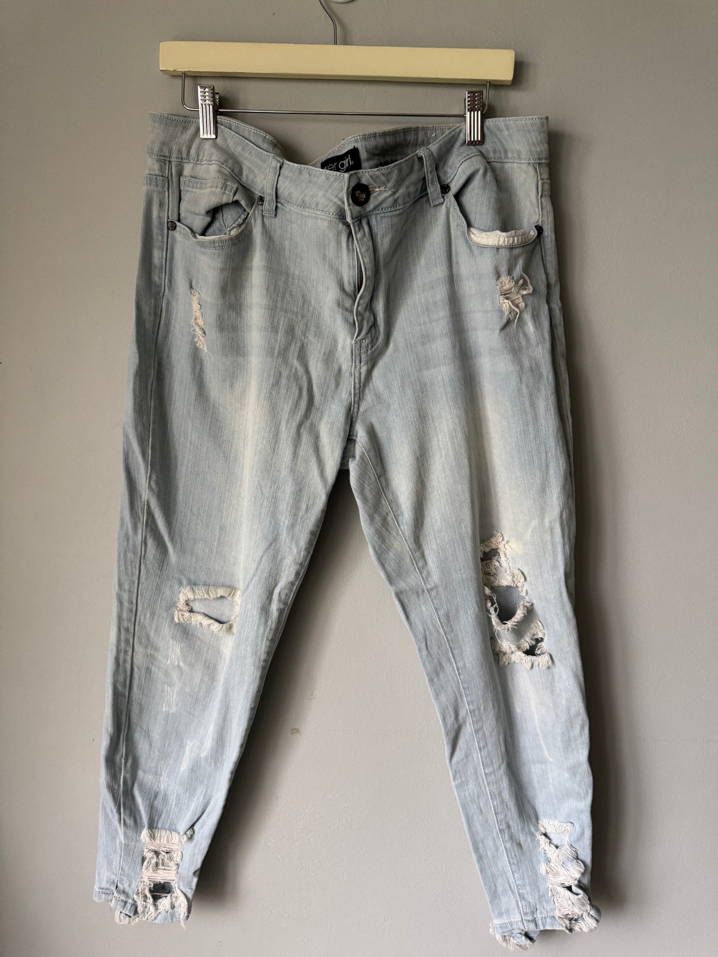 Cover Girl Distressed Jeans Size 13/30