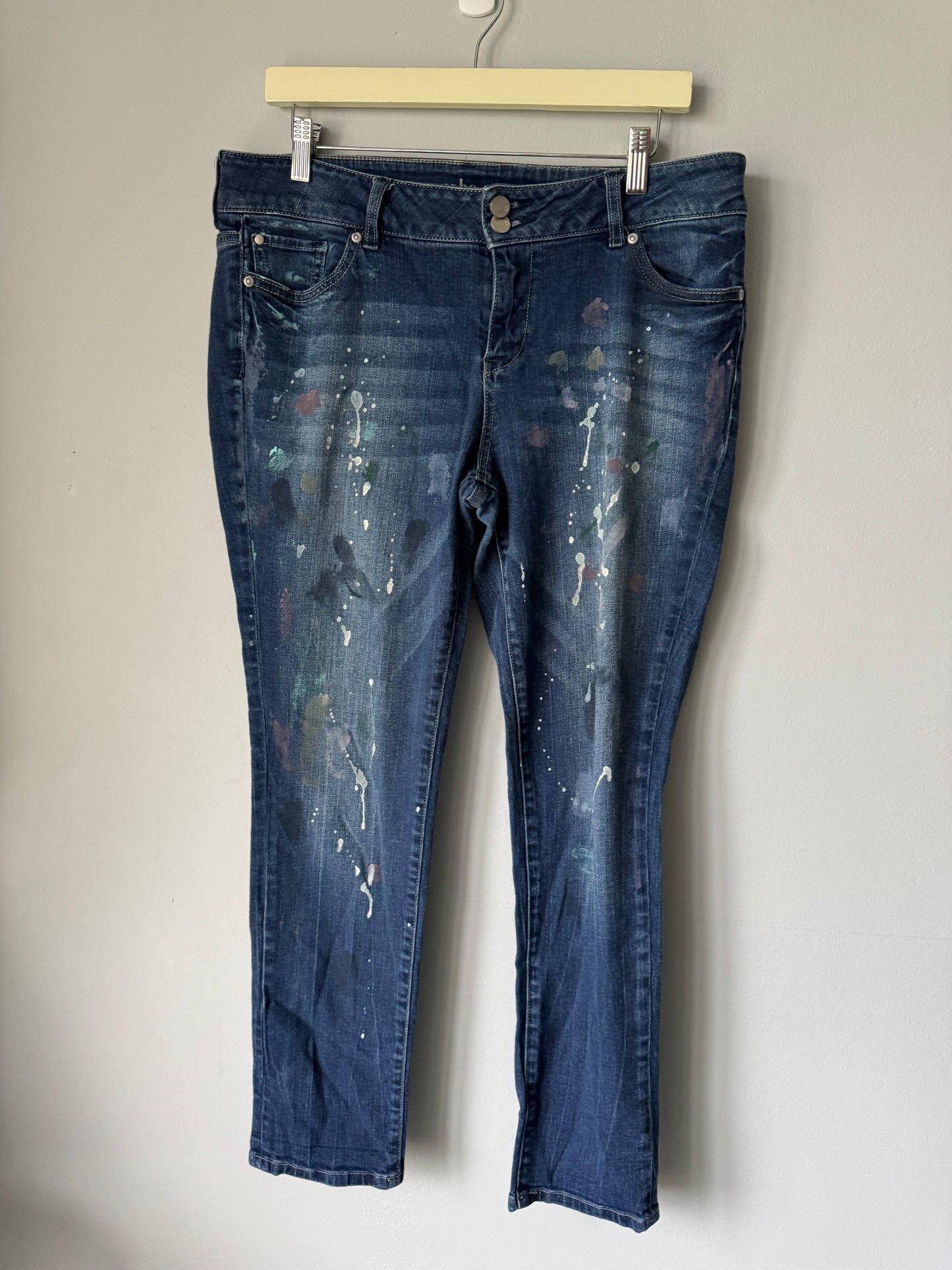 Soho Boyfriends Jeans with Paint Splatter Size 12