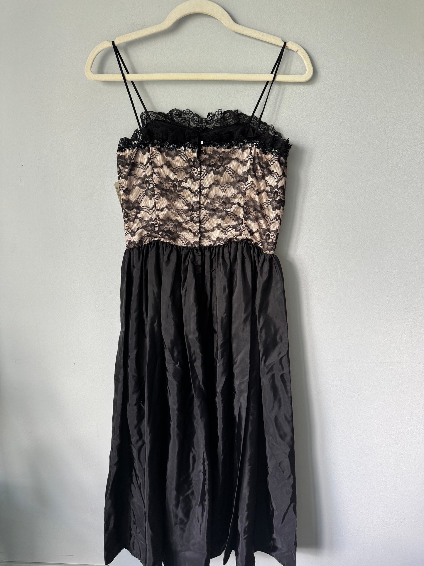 Alieia Lace Dress Size 9/10P