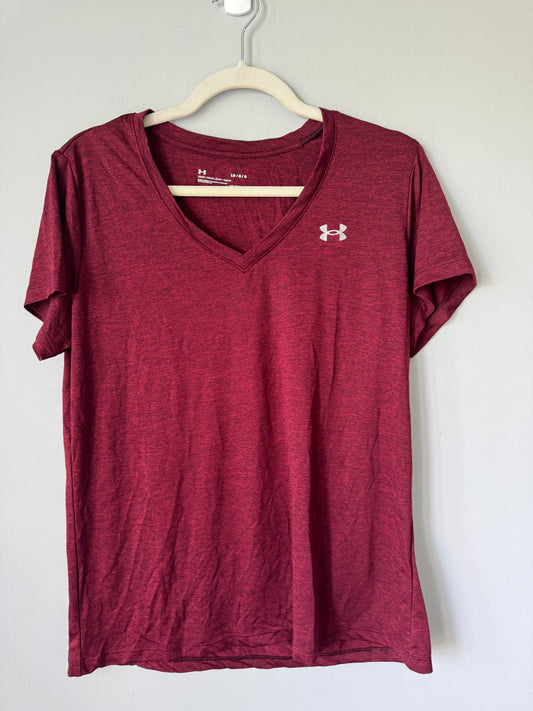 Under Armour Women's Top Burgundy Size L