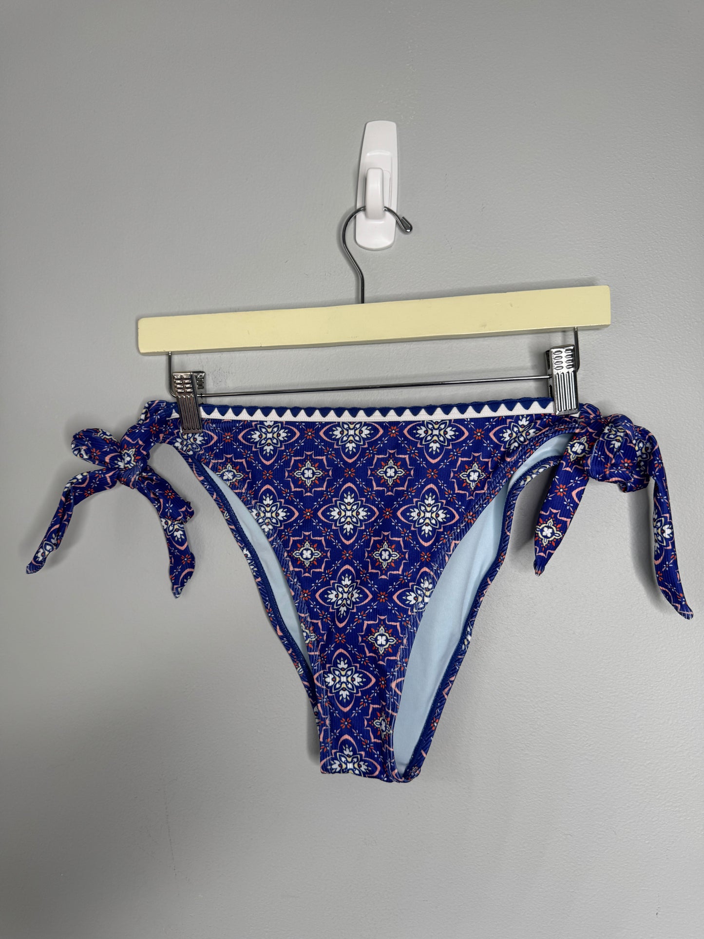 Cupshe Bikini NWT