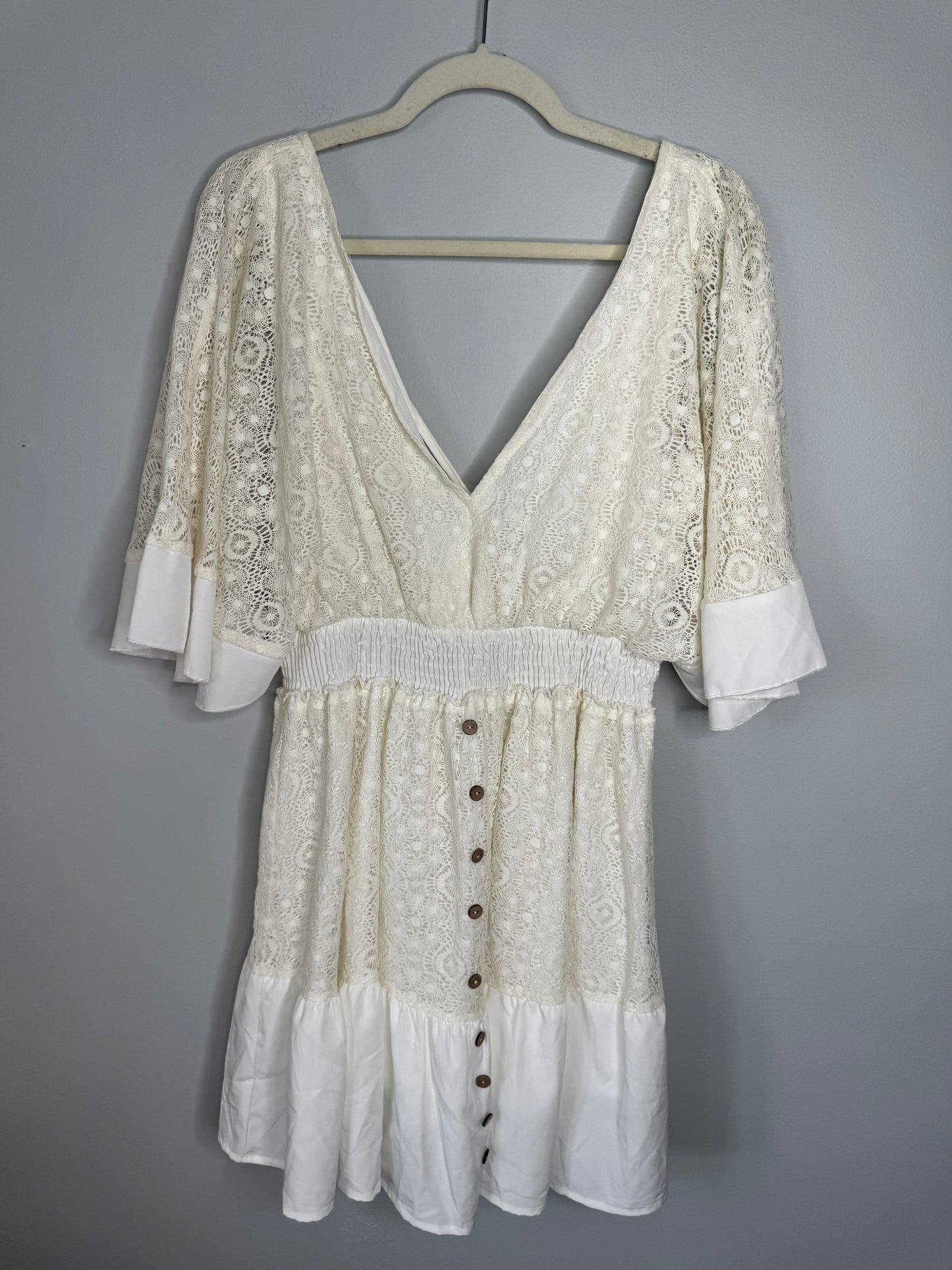 Trendy Cream Dress Size Large