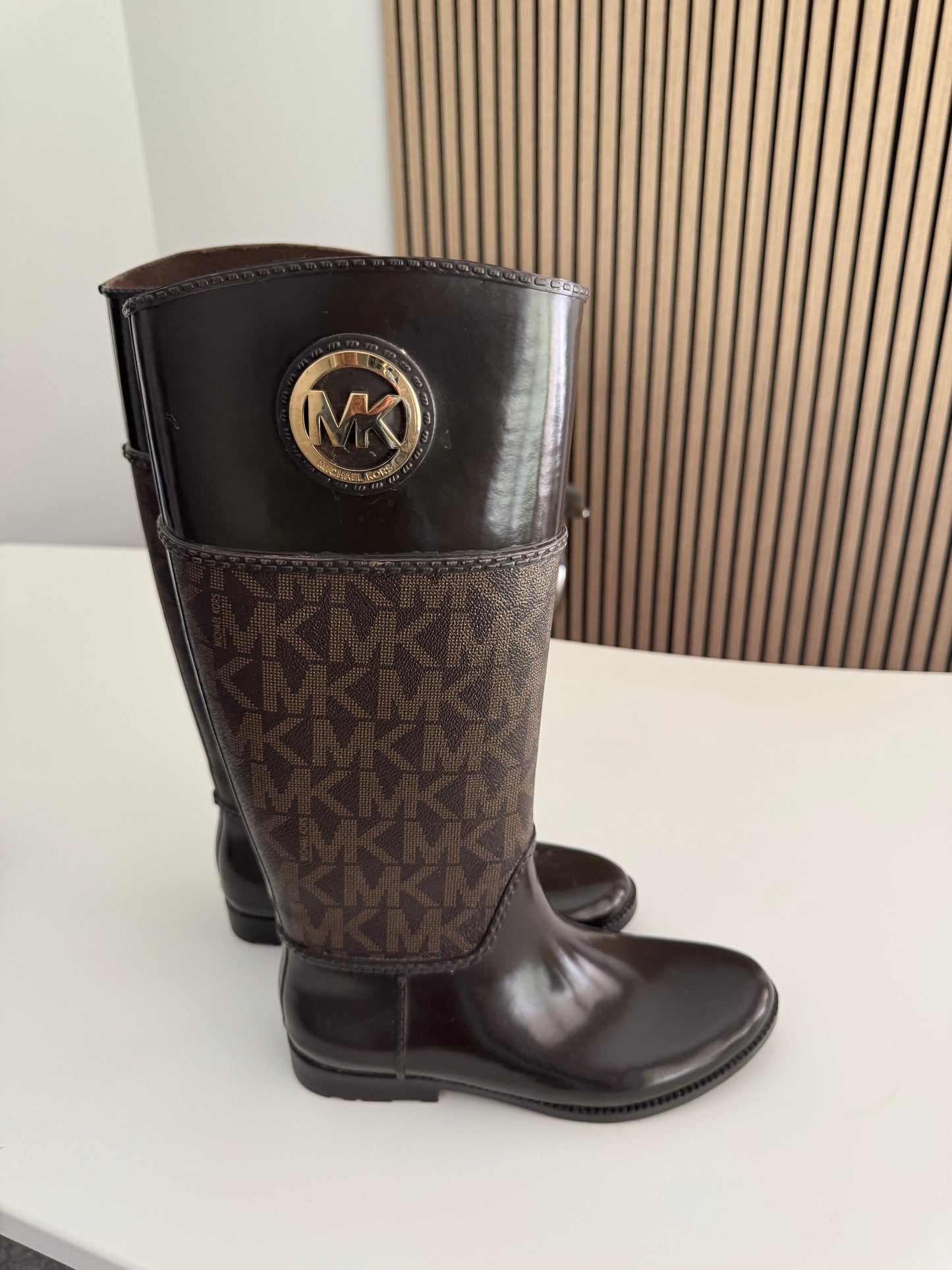 Michael Kors Boots Size 9
