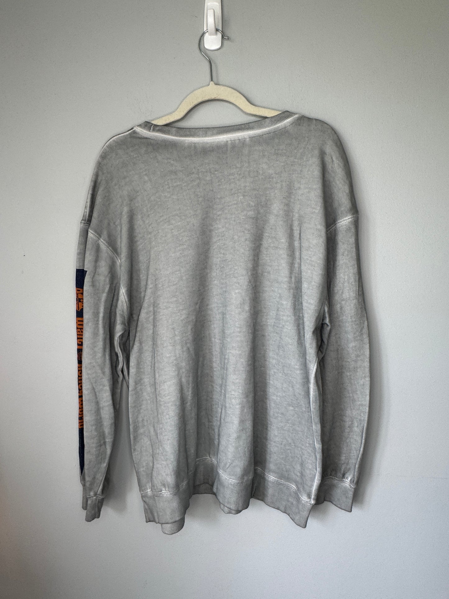 Walt Disney Sweatshirt Size M