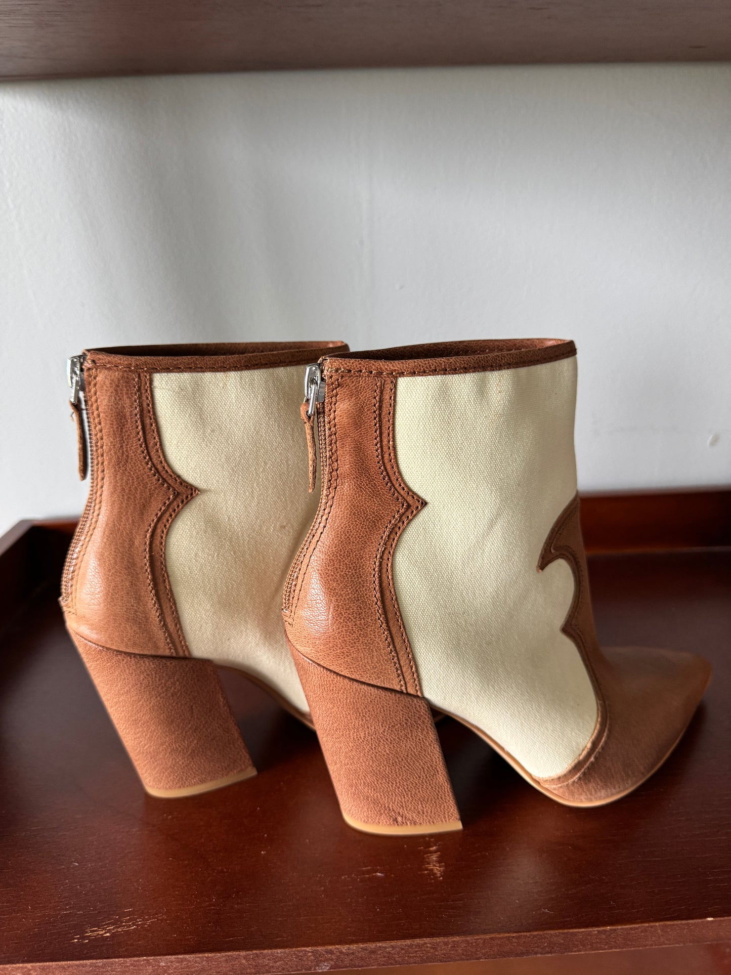 Dolce Vita Noraya Western Booties Size 7