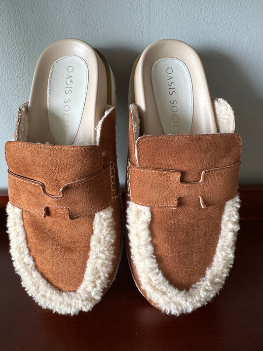 Oasis Society Avalon Suede Loafer Mules Size 7.5