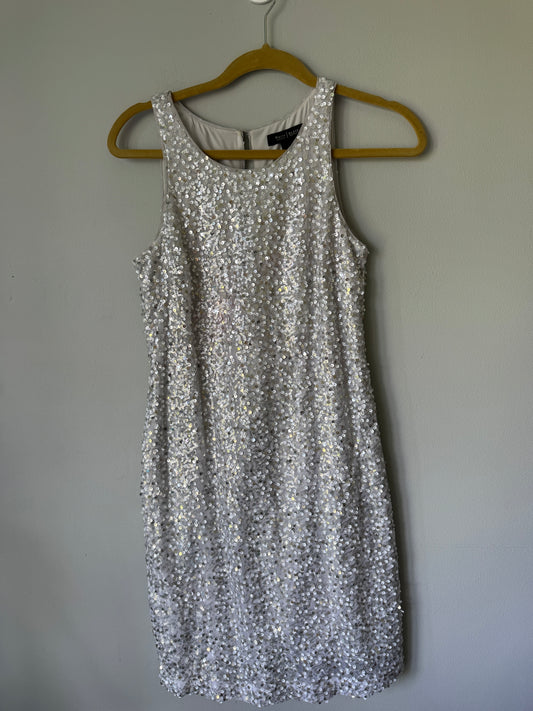 WHBM Sequin Dress in Silver/White Size 2