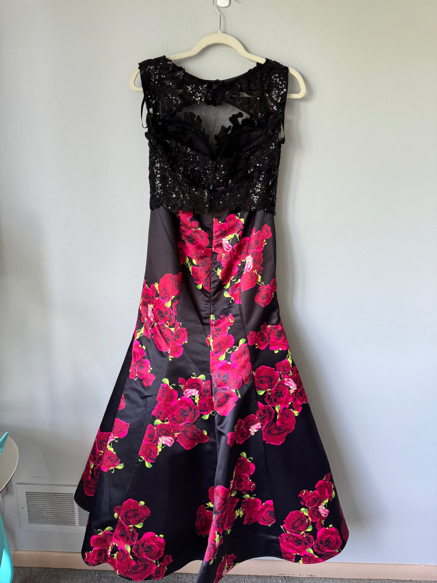 Jovani 2 pc Dress Size 4