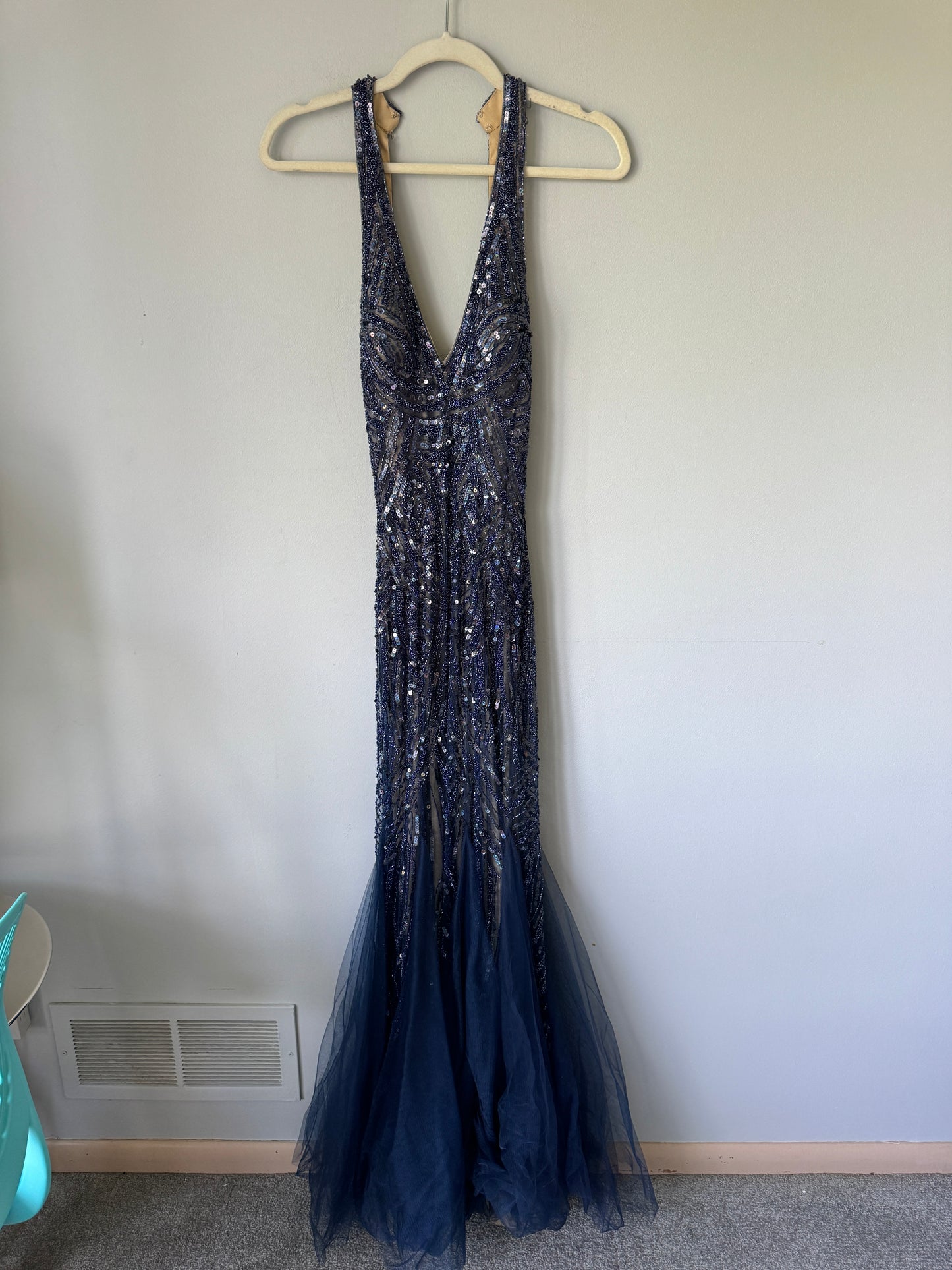 Tony Bowls Paris Sequin Dress Size 6
