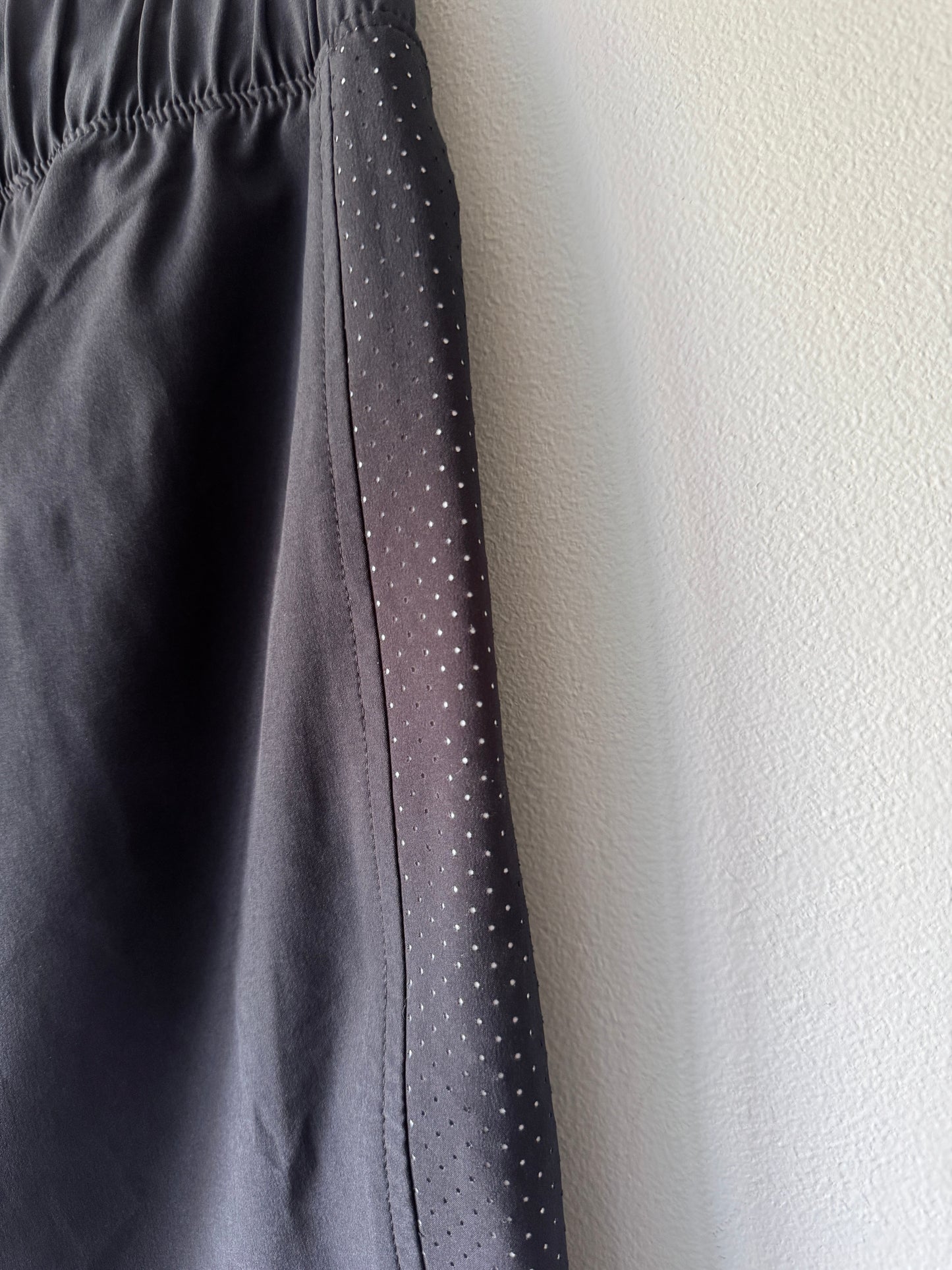 Under Armour Joggers NWT