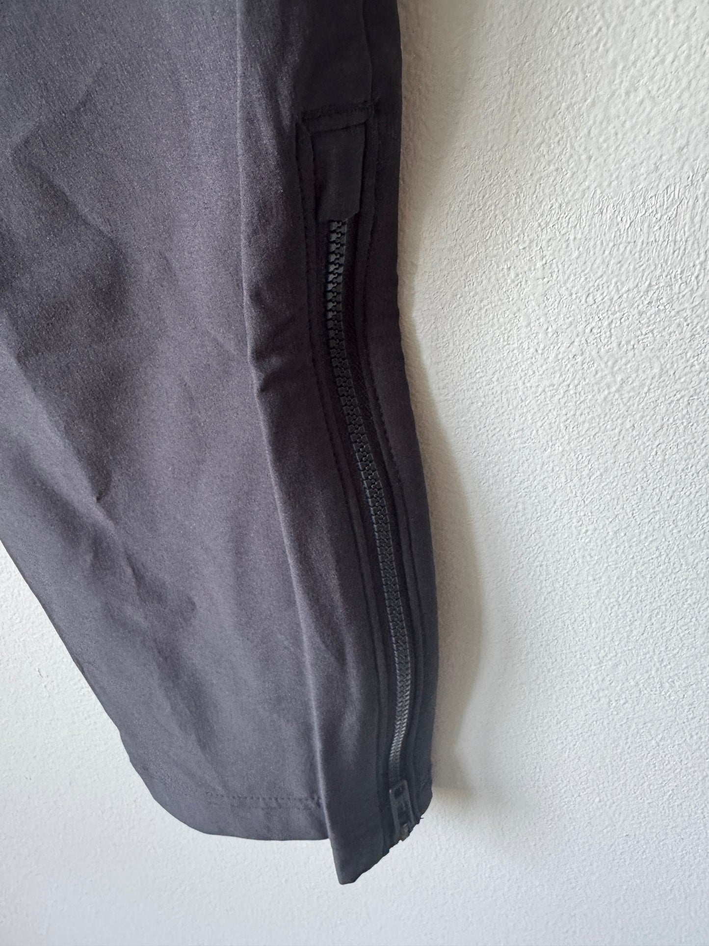 Under Armour Joggers NWT