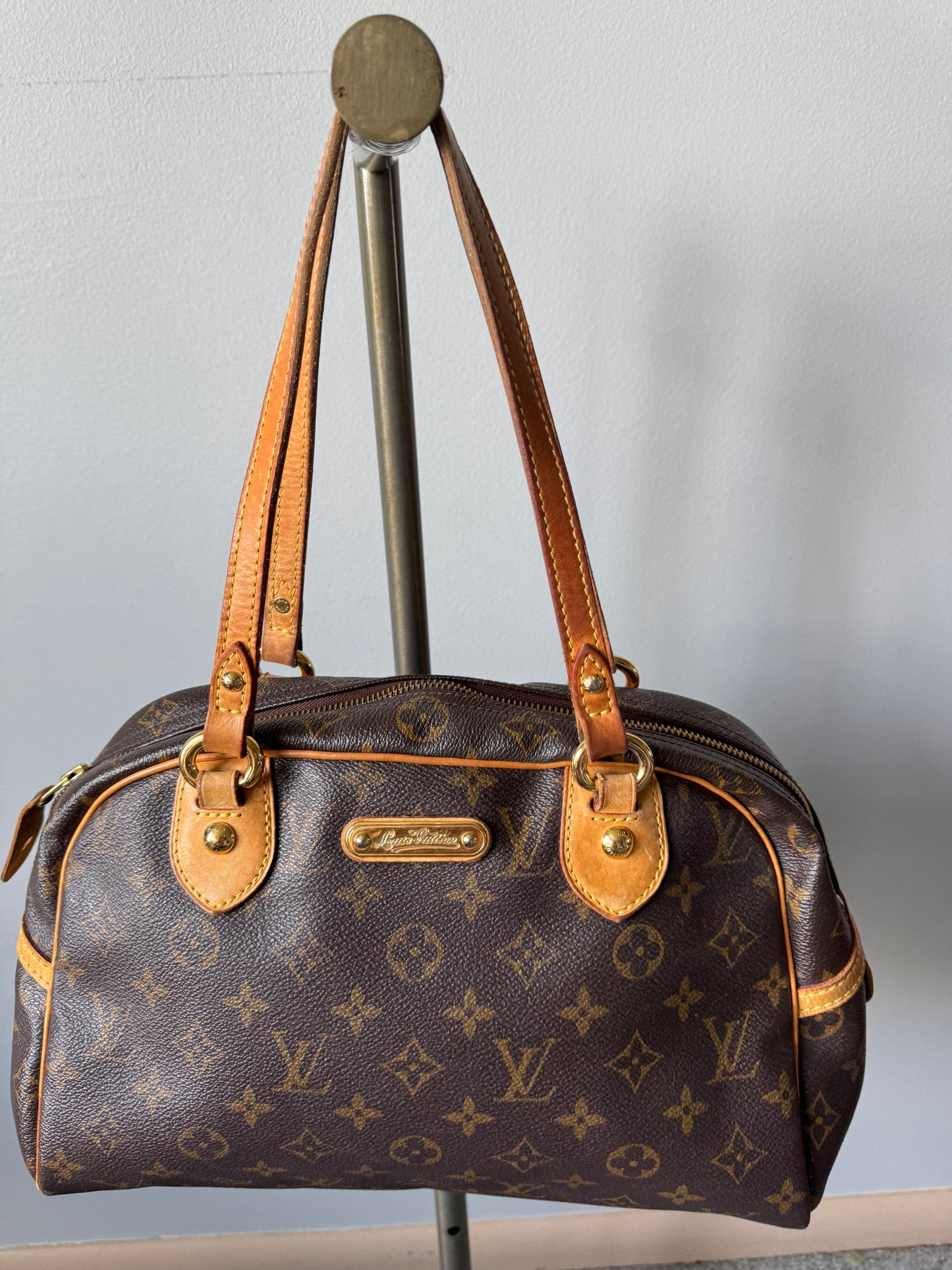 Louis Vuitton Montorgueil PM Classic Brown Pre Owned Authentic