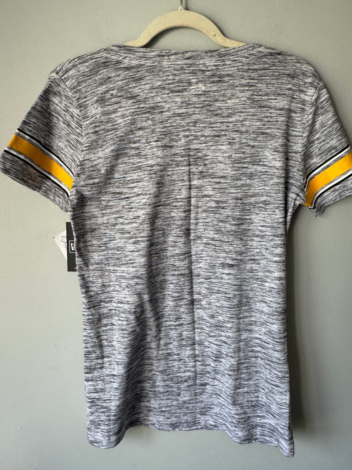 New Era Pirates Tee Shirt NWT