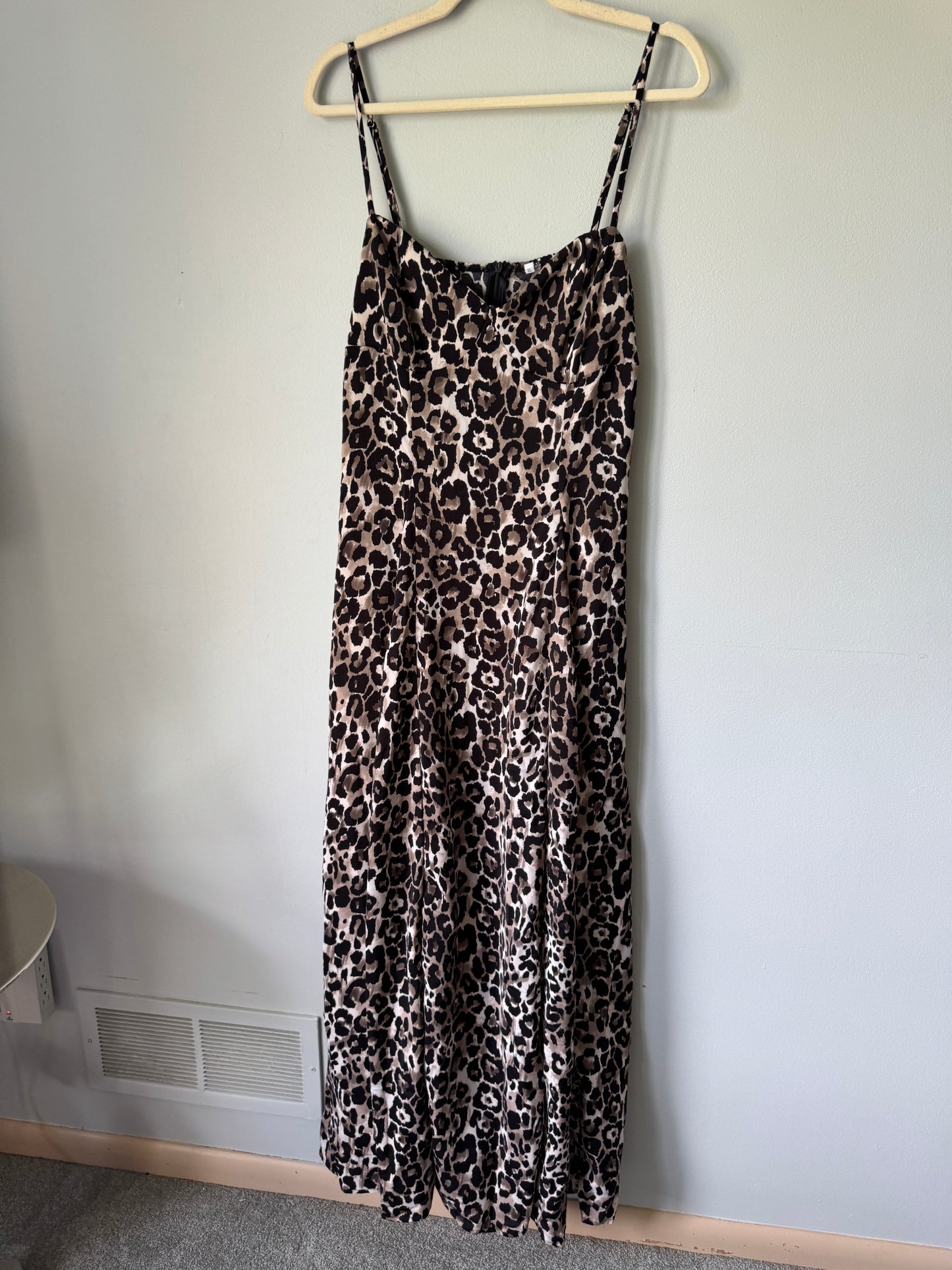 Leopard Sweetheart Neck Maxi Dress Size XL