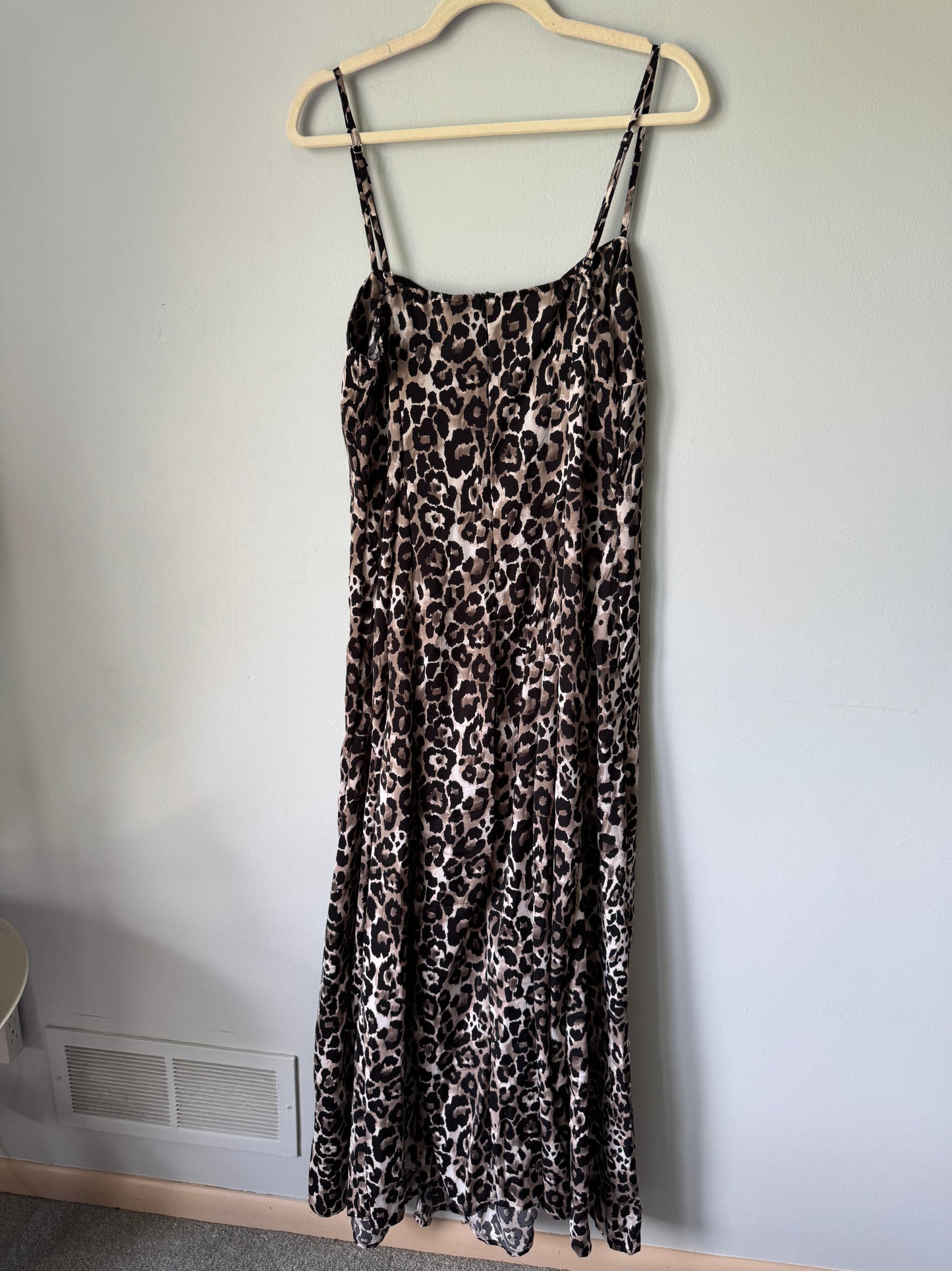 Leopard Sweetheart Neck Maxi Dress Size XL