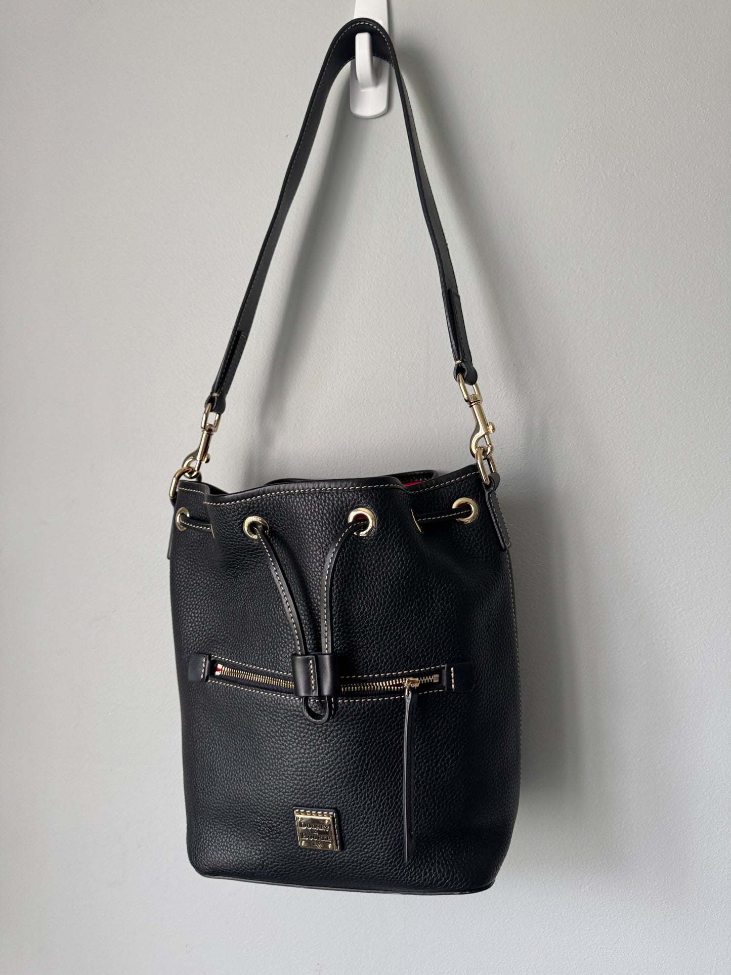 Pre Owned Dooney & Bourke Leather Bucket Bag