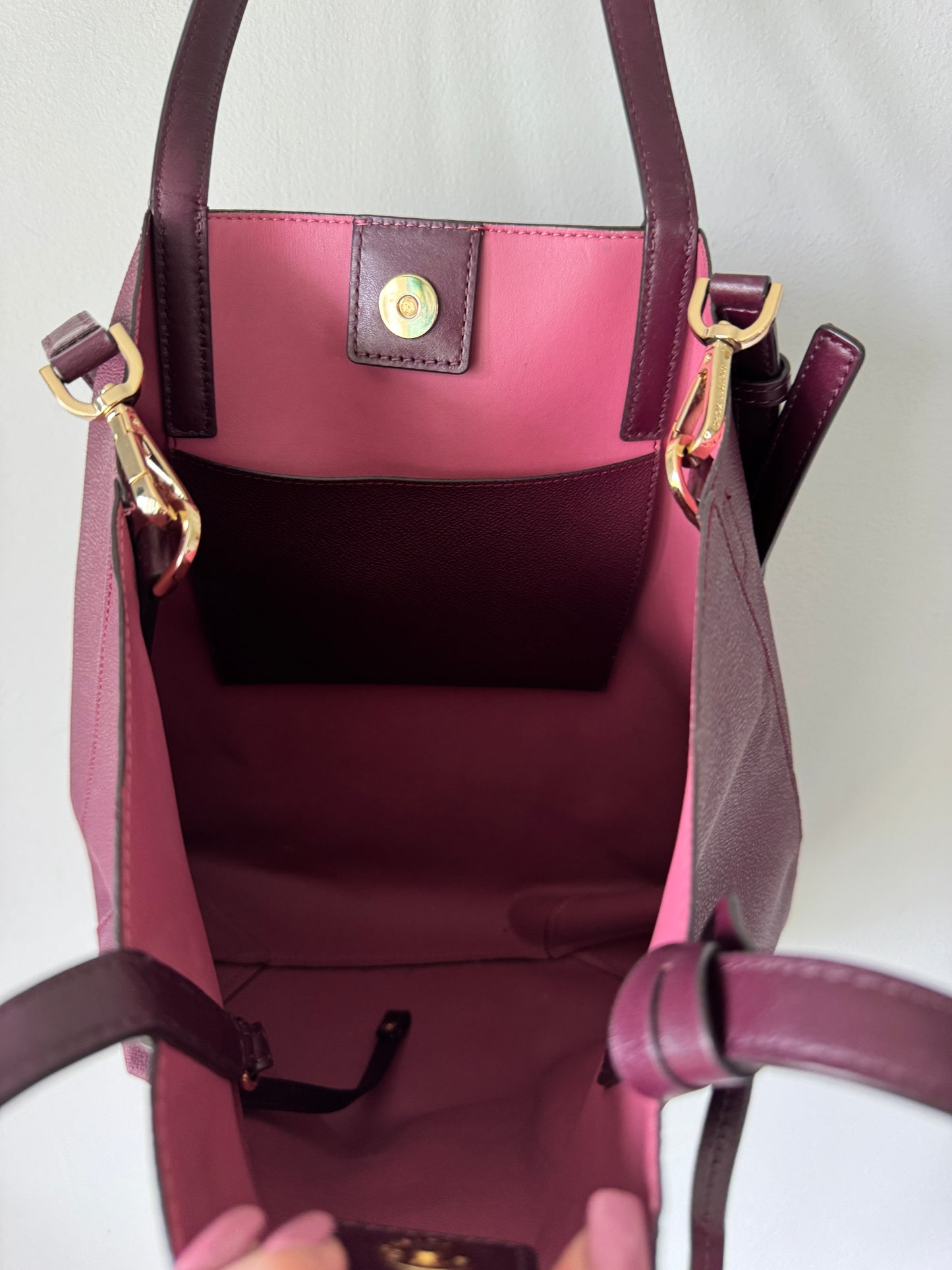 Pre Owned Authentic Michael Kors Large Hayley Tote