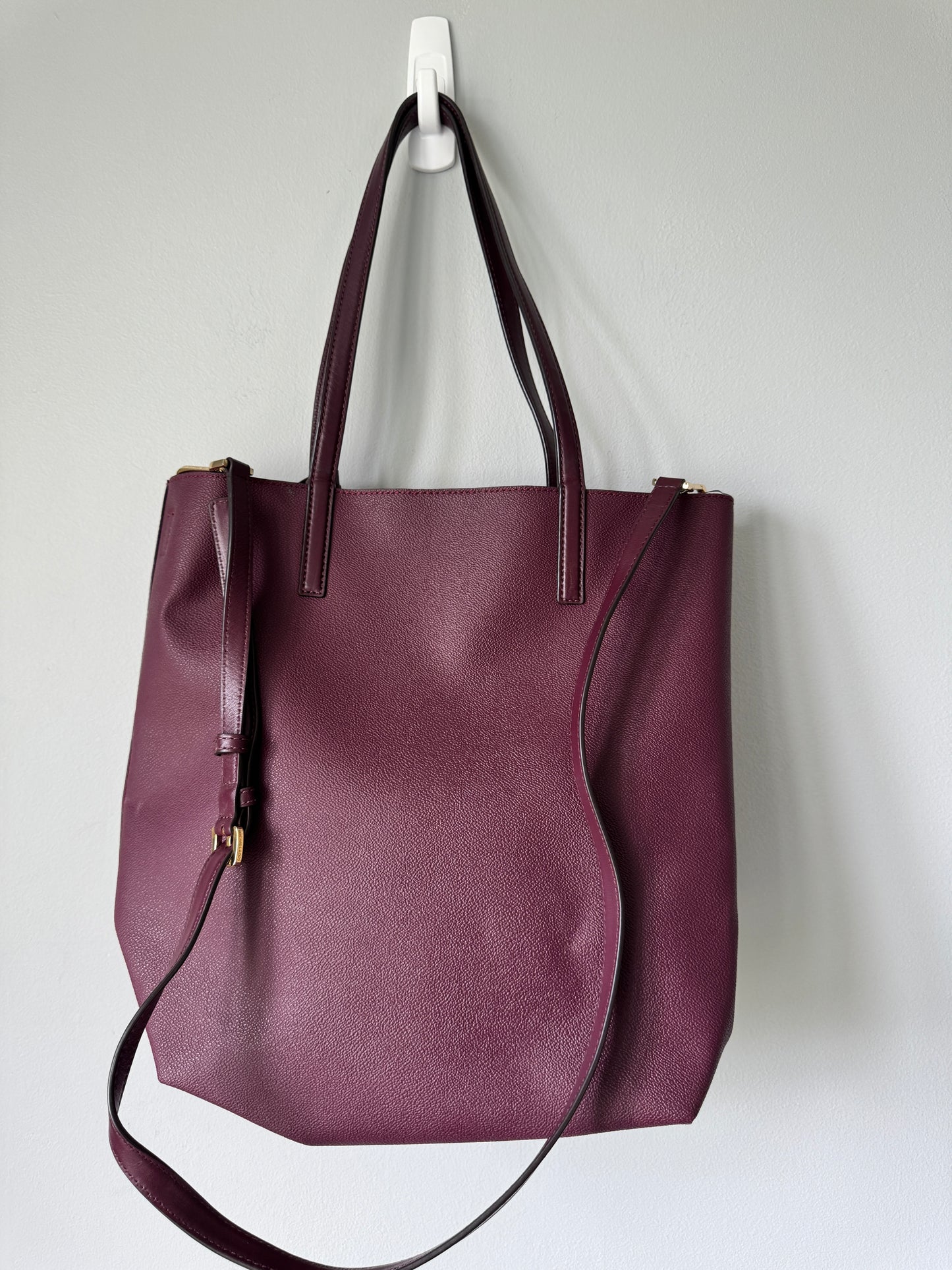 Pre Owned Authentic Michael Kors Large Hayley Tote