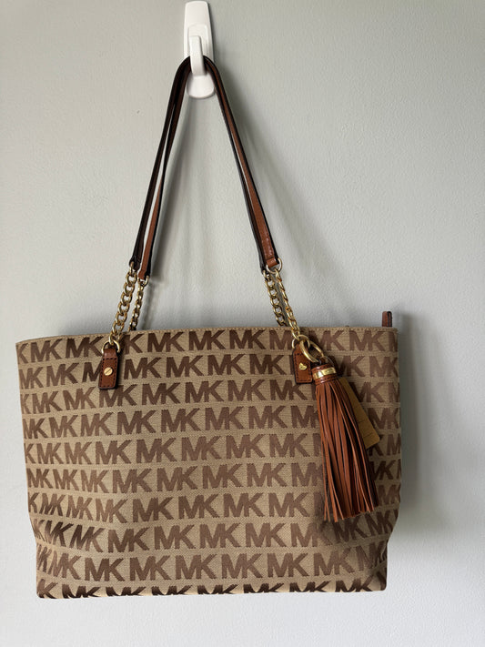Pre Owned Michael Kors Jet Set Tote