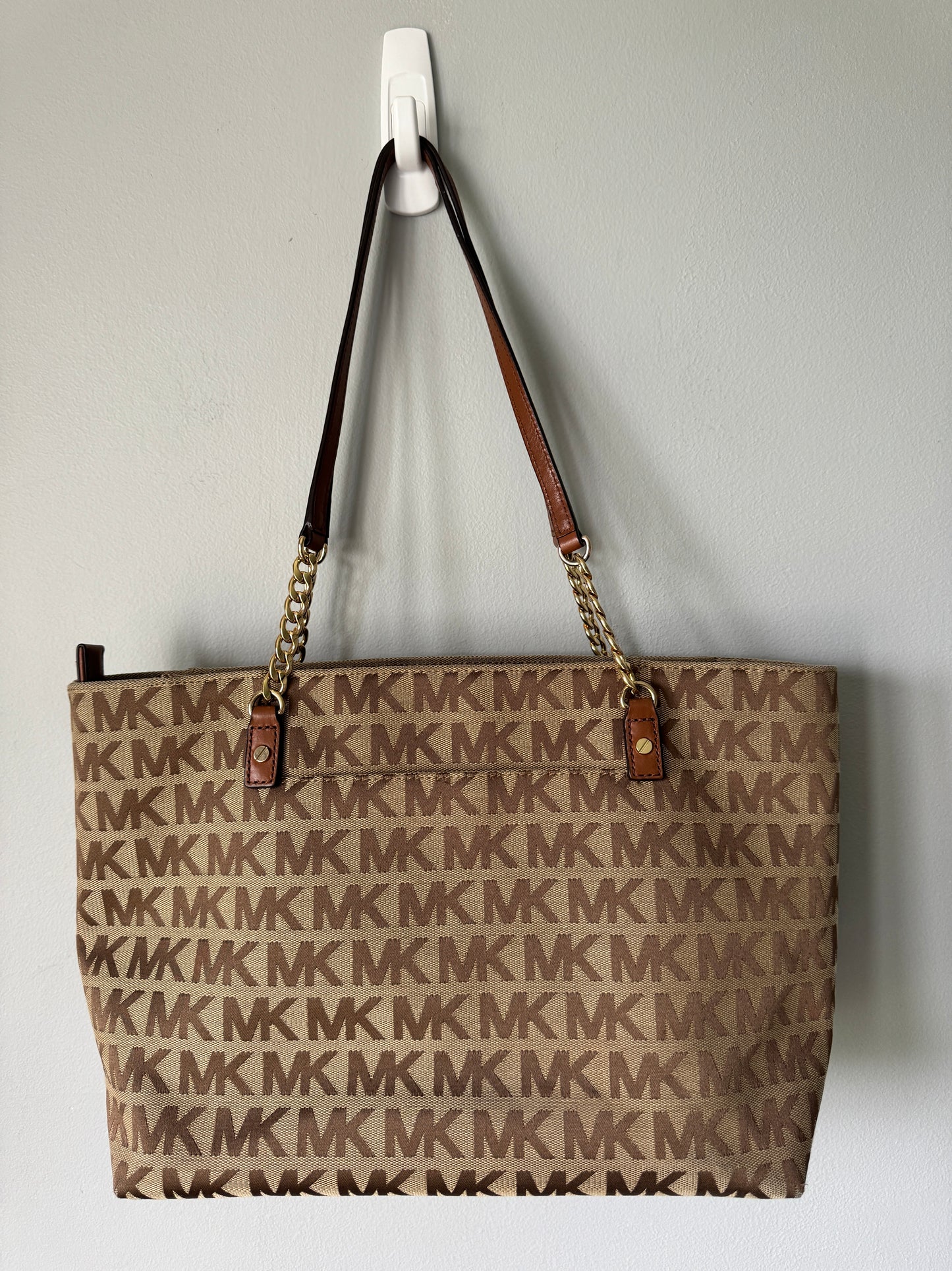 Pre Owned Michael Kors Jet Set Tote