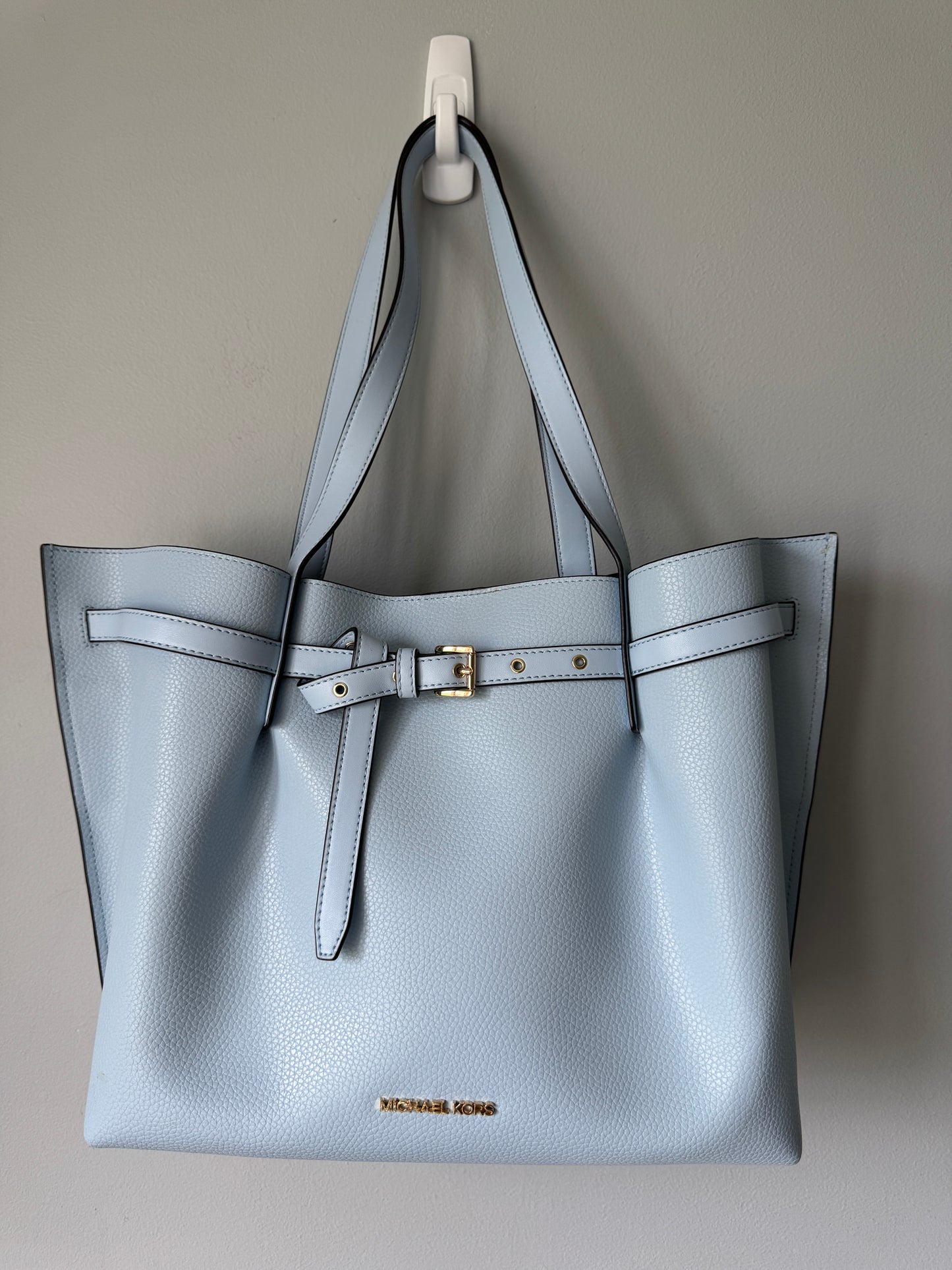 Pre Owned Authentic Michael Kors Emilia Pebbled Leather Tote in Light Blue