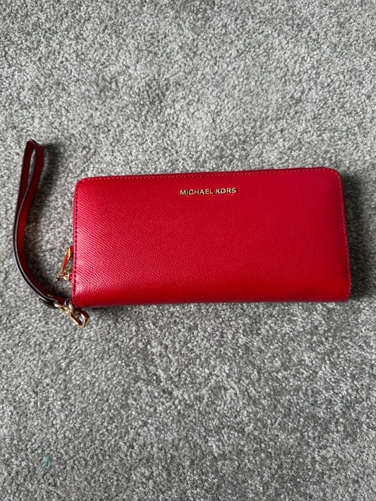 Pre Owned Authentic Michael Kors Jet Set Wallet