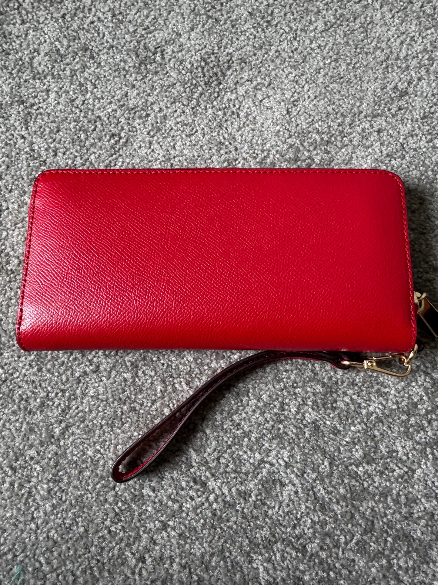 Pre Owned Authentic Michael Kors Jet Set Wallet