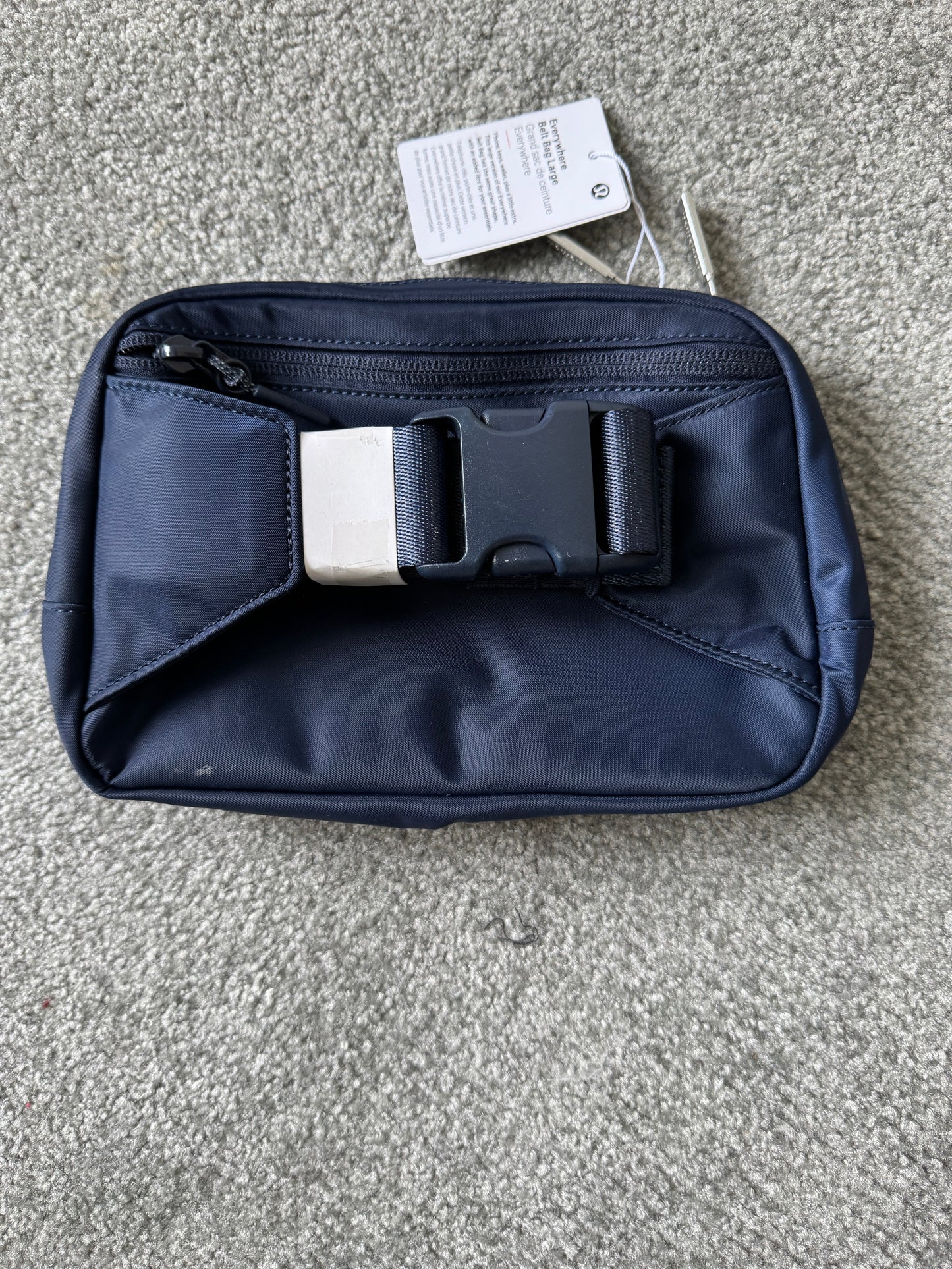 Pre Owned Authentic Lululemon Belt Bag Navy NWT