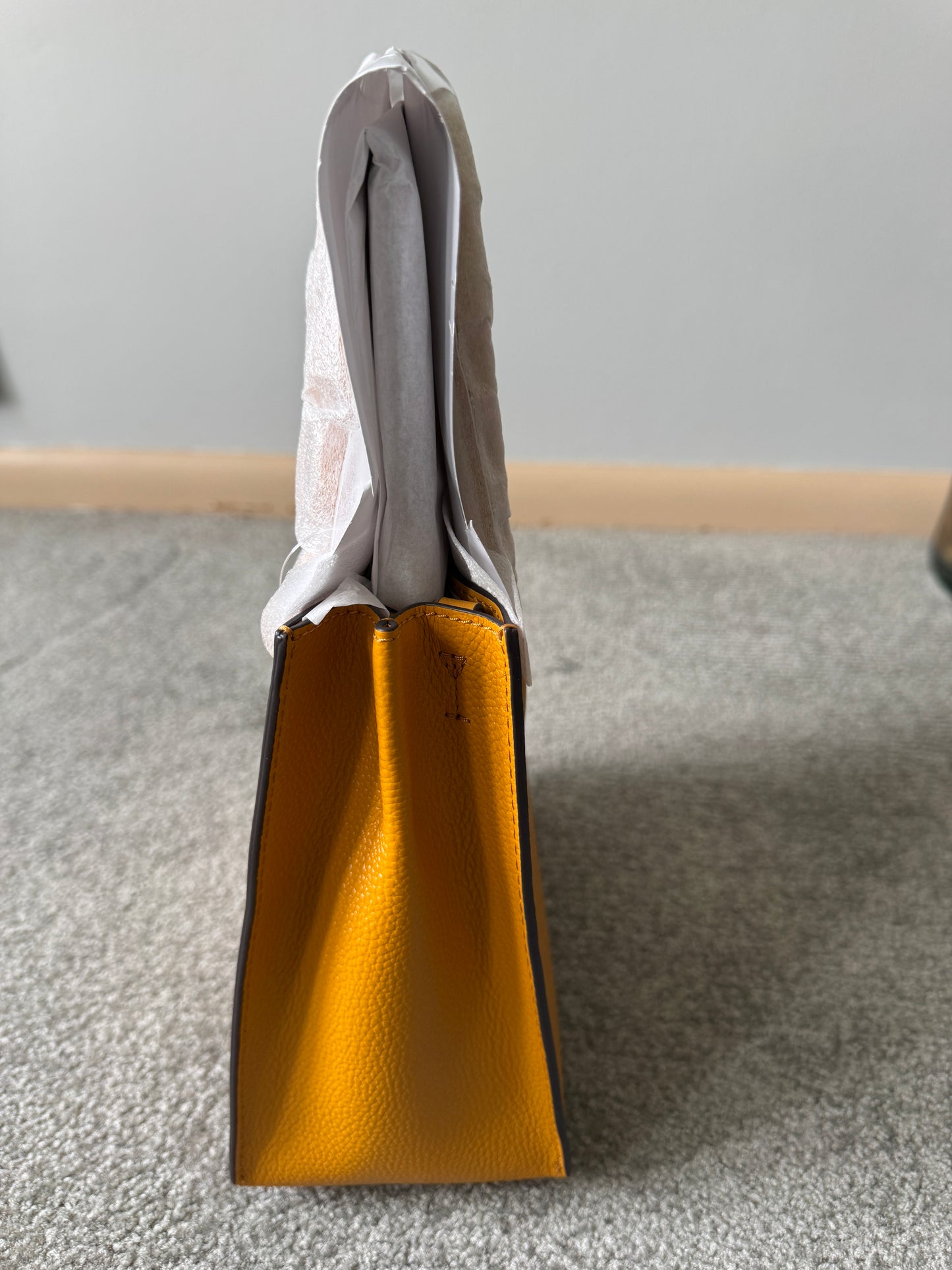 Pre Owned Authentic Michael Kors Mercer Messenger Bag