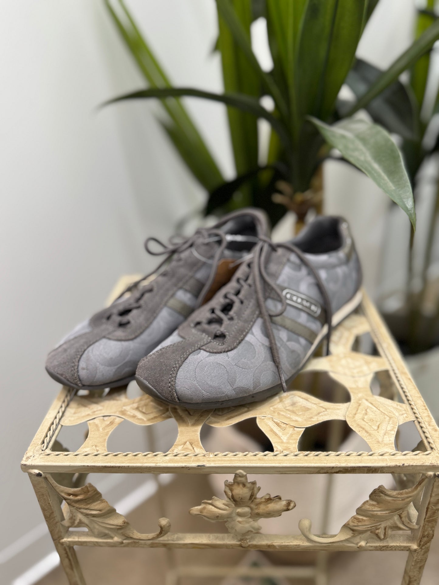 Pre Owned Coach Shoes  Size 8.5